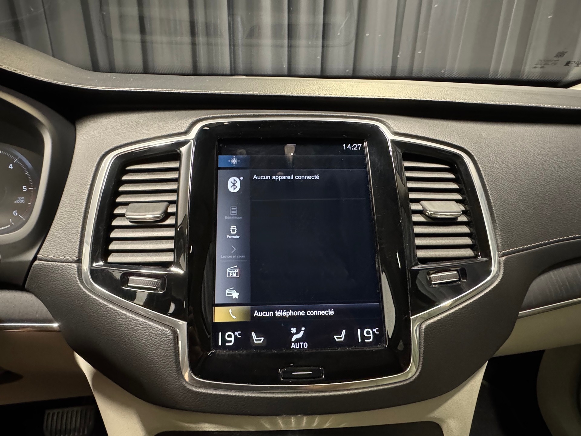 VOLVO XC90 B5 Diesel Mild Hybrid AWD Inscription Geartronic(12)(M)-image-14
