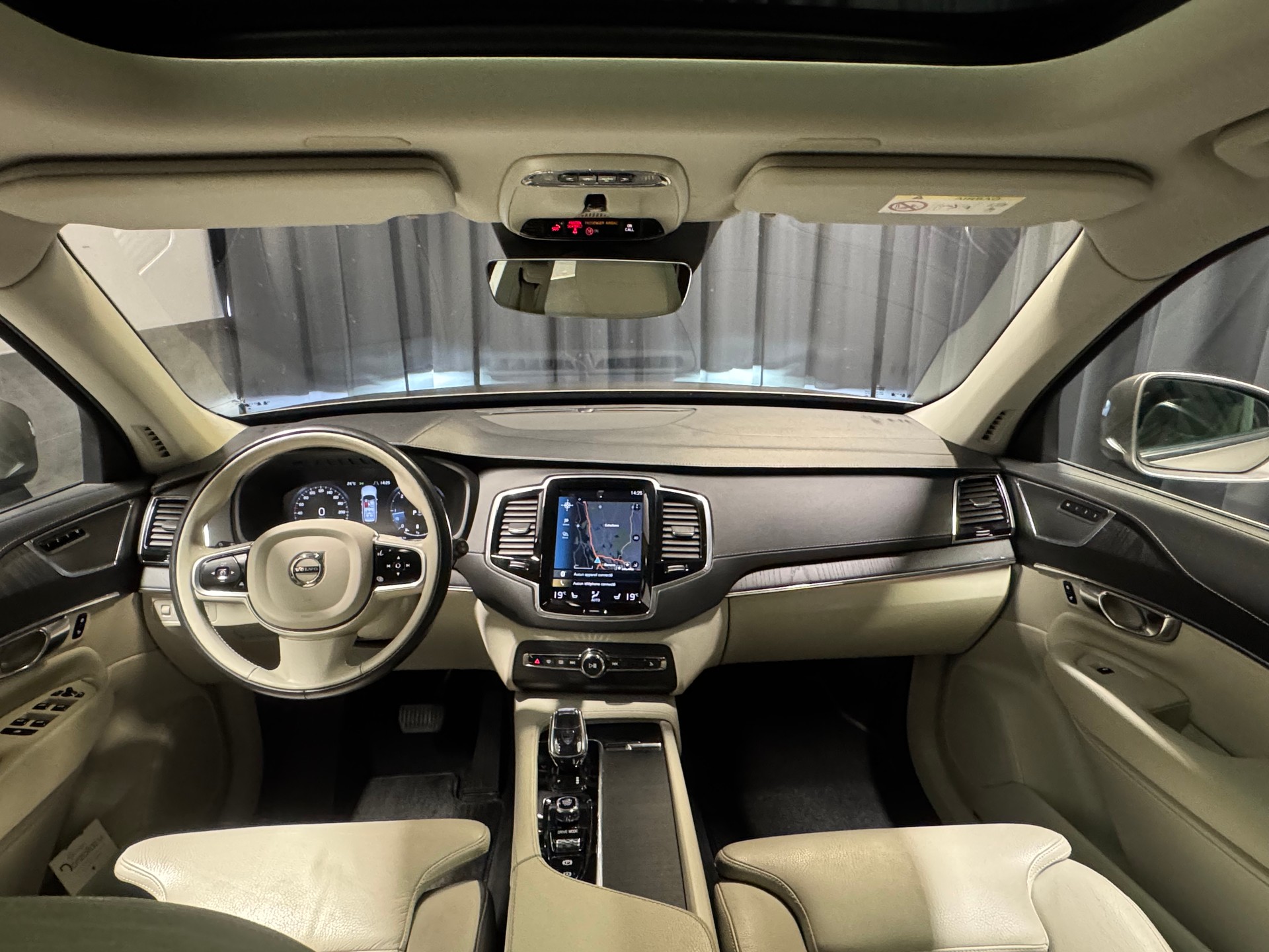 VOLVO XC90 B5 Diesel Mild Hybrid AWD Inscription Geartronic(12)(M)-image-10
