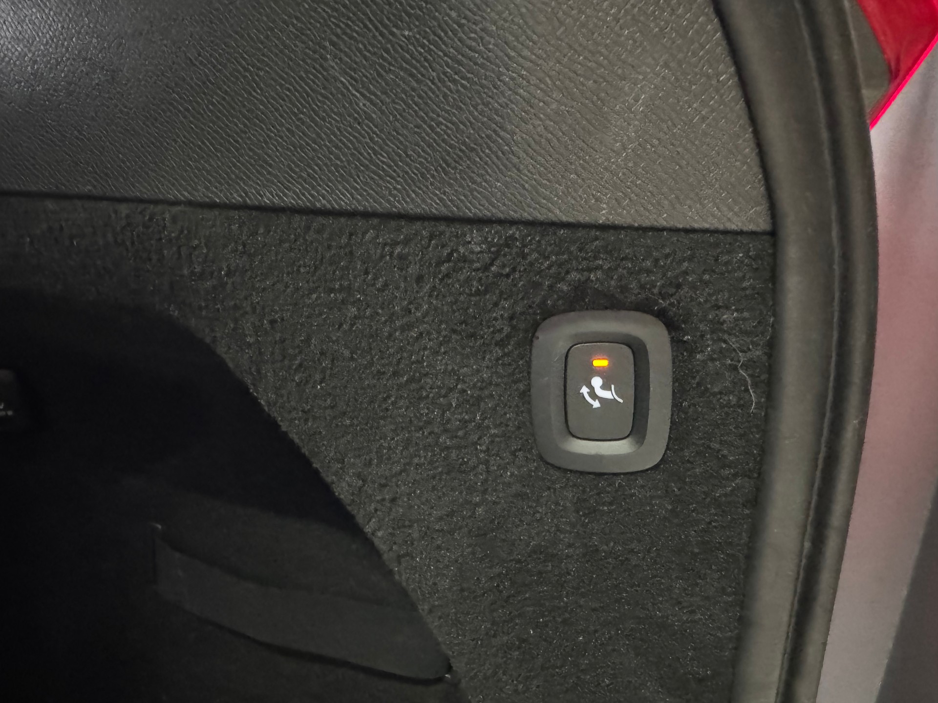 VOLVO XC90 B5 Diesel Mild Hybrid AWD Inscription Geartronic(12)(M)-image-22