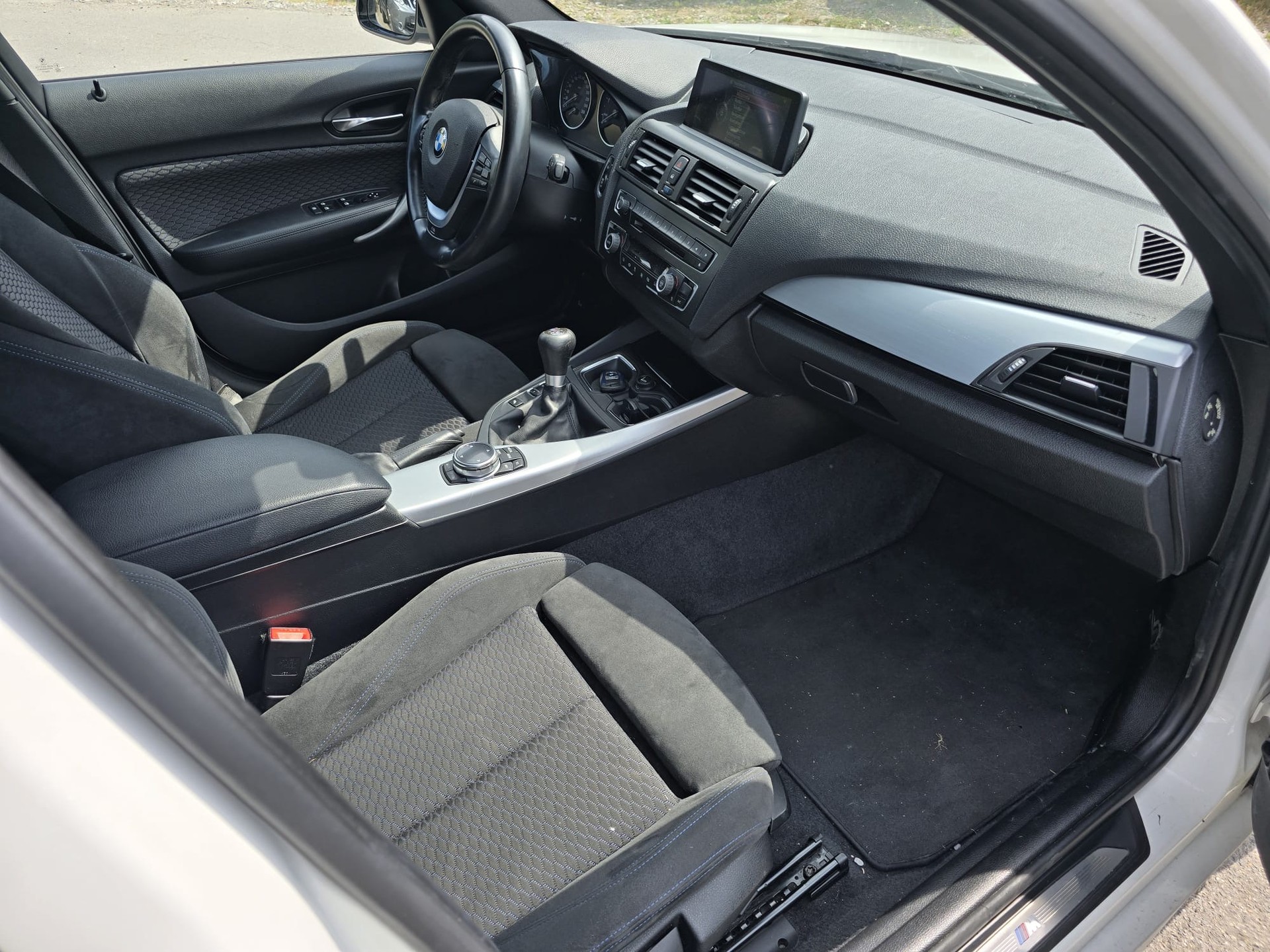 BMW 120d xDrive M-Paket-image-8