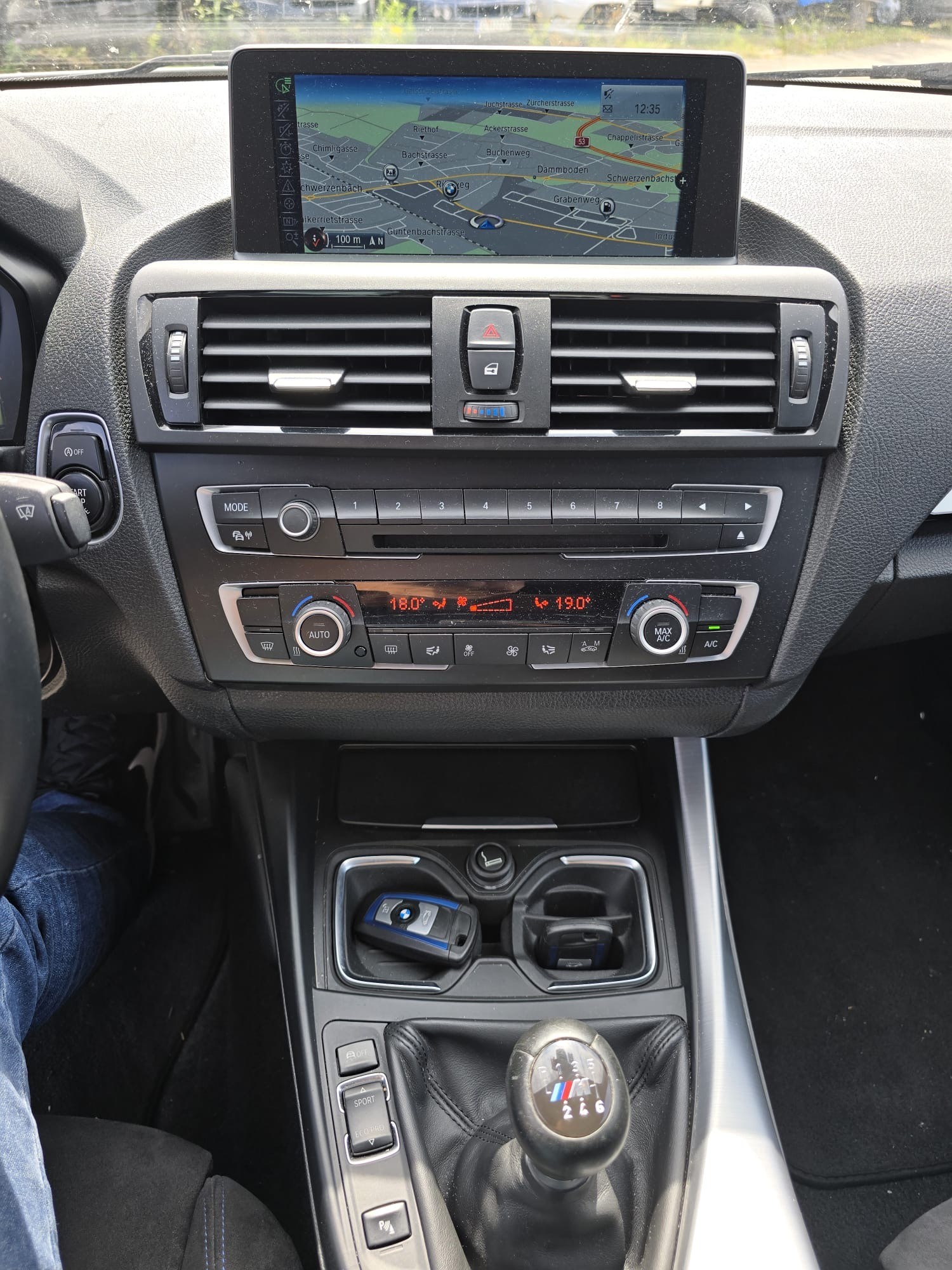 BMW 120d xDrive M-Paket-image-9