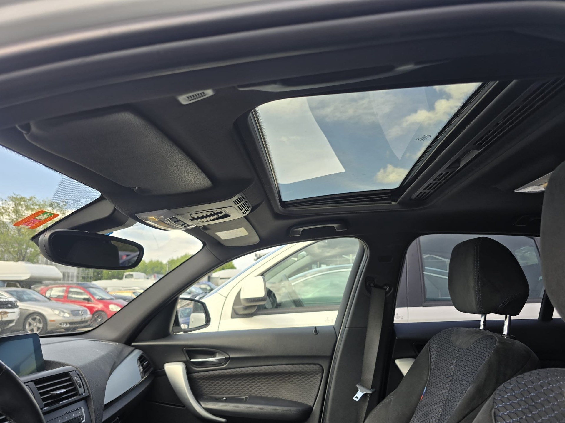 BMW 120d xDrive M-Paket-image-15