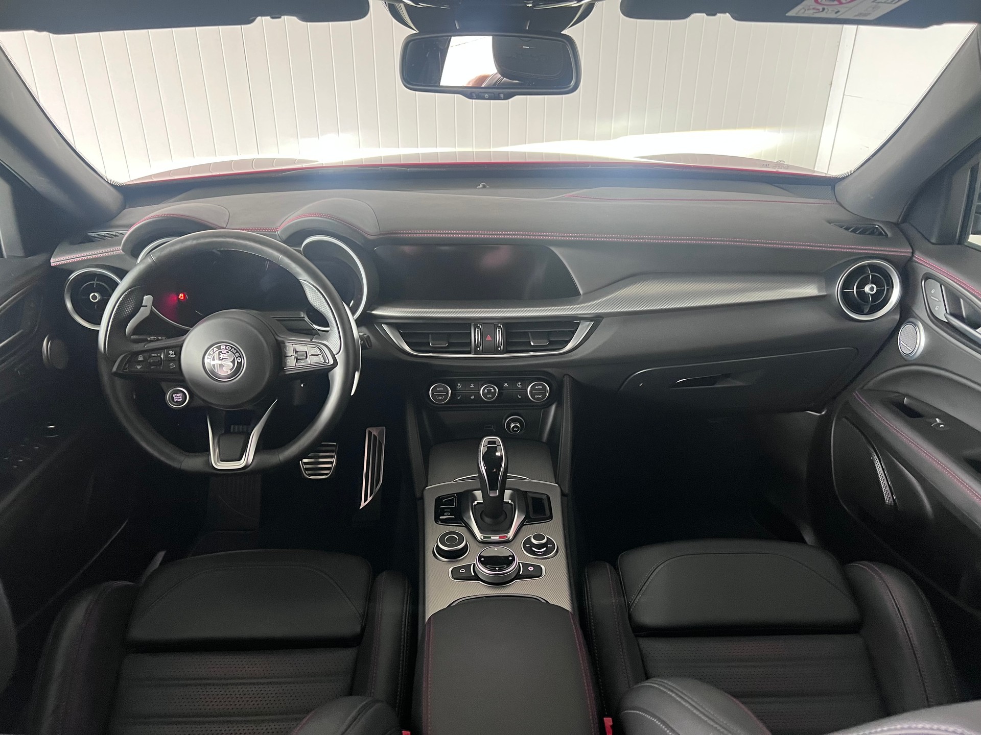 ALFA ROMEO Stelvio 2.0 Tributo Italiano Q4 AT8-image-18