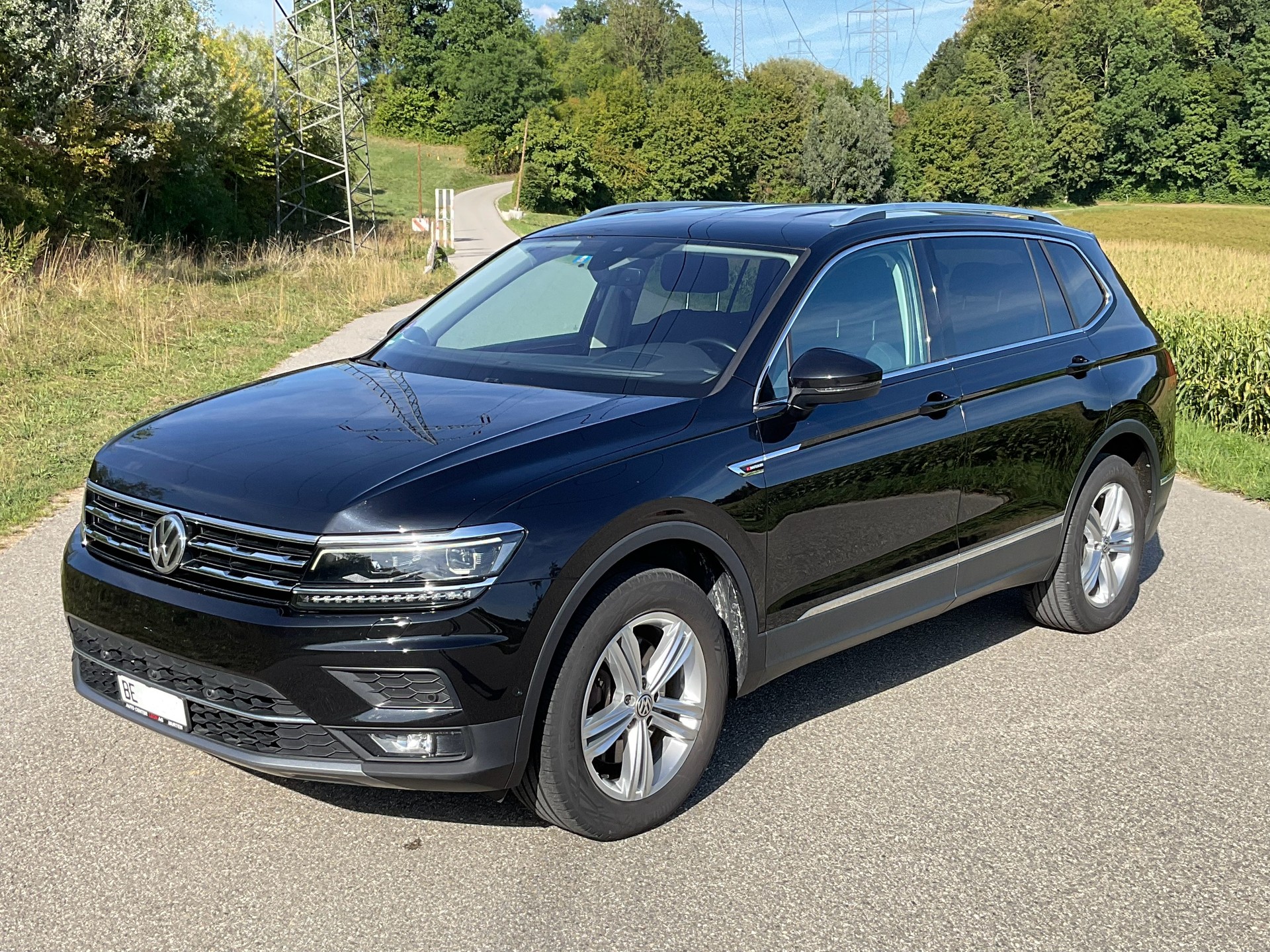 VW Tiguan 2.0 TSI Highline DSG Allspace 4-Motion 7-Plätzer-image-6