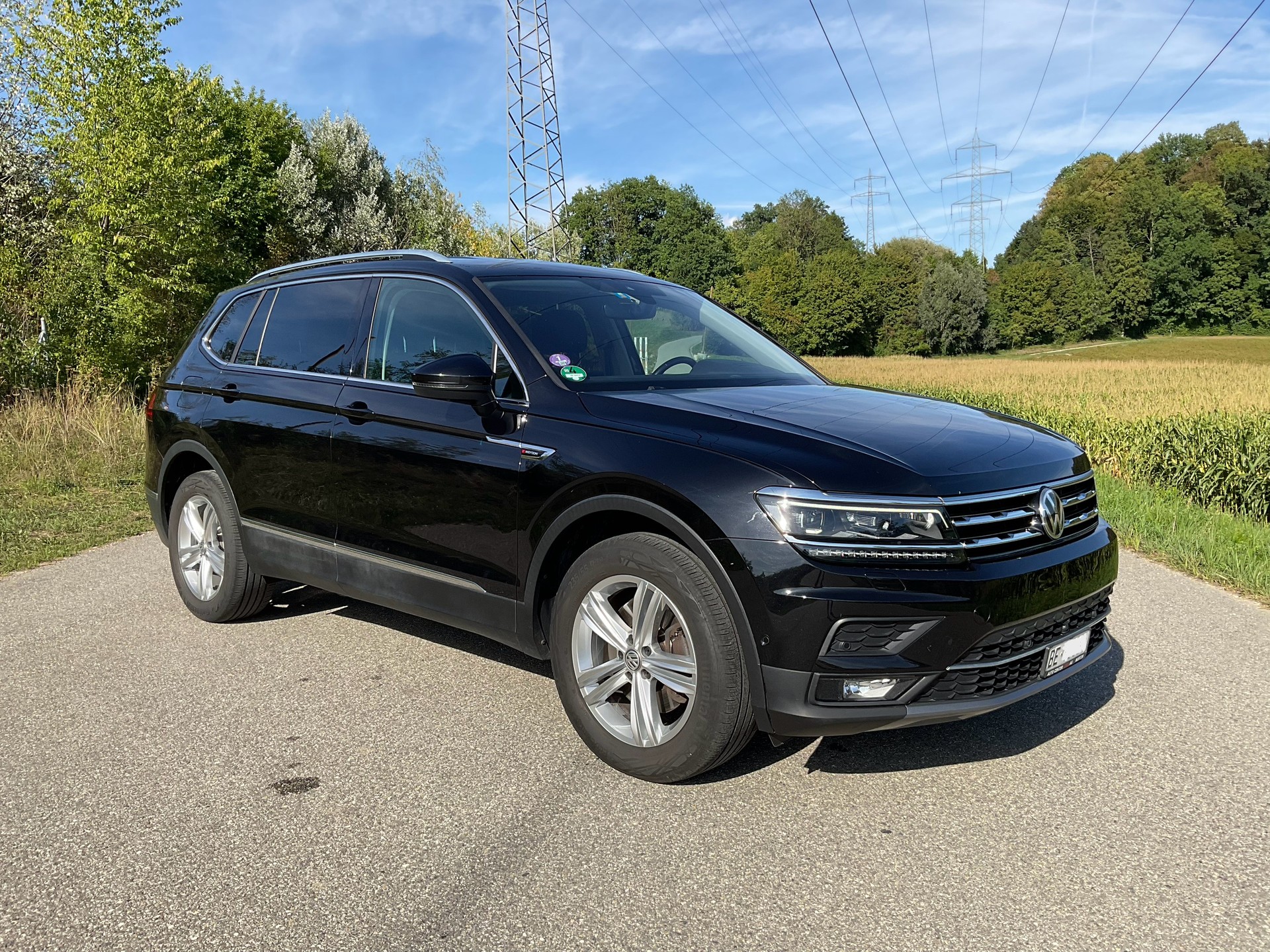 VW Tiguan 2.0 TSI Highline DSG Allspace 4-Motion 7-Plätzer-image-8