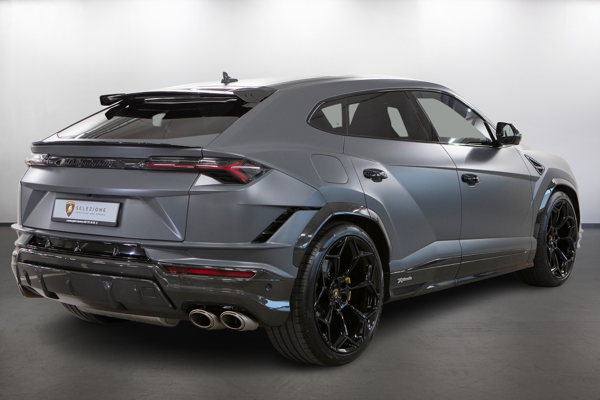 LAMBORGHINI Urus Performante-image-2