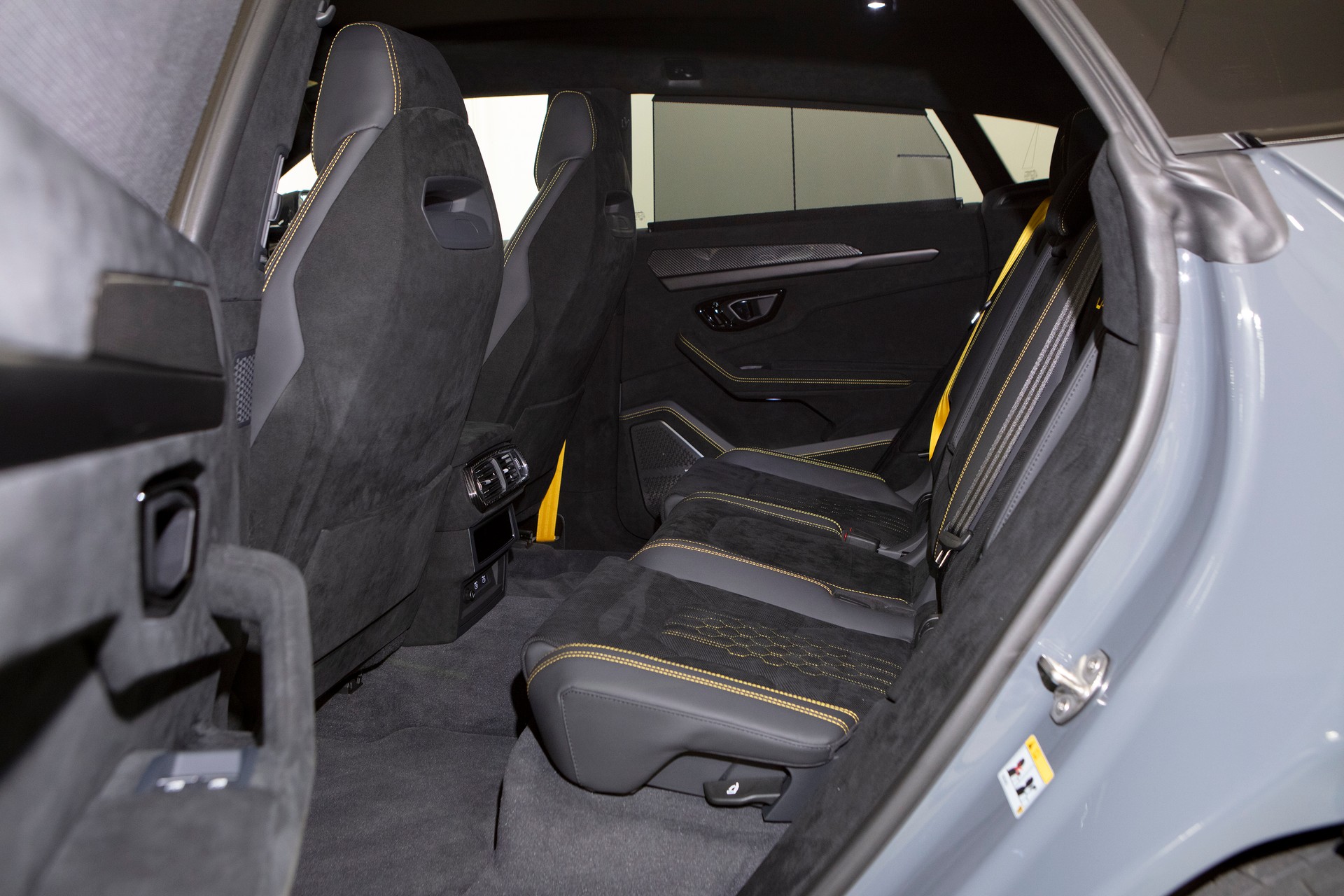 LAMBORGHINI Urus Performante-image-7