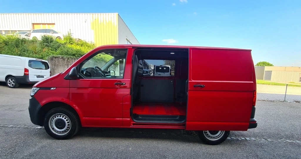 VW T6.1 2.0 TDI 4Motion DSG ** 3-Plätzer ** 150 PS ** Gr-Navi ** Klimaanlage ** Tempomat ** PDC V+H ** Frisch Ab MFK & Service **-image-8