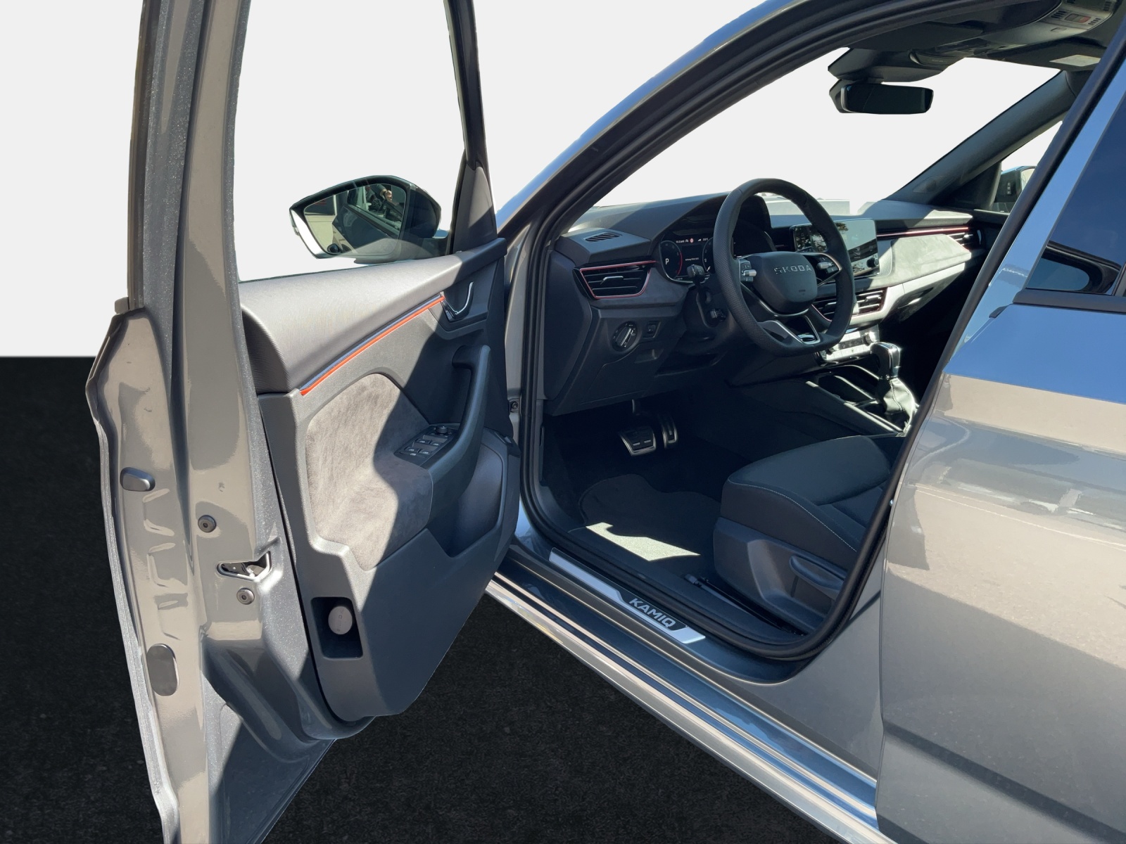 SKODA Kamiq 1.0 TSI Dynamic DSG-image-11