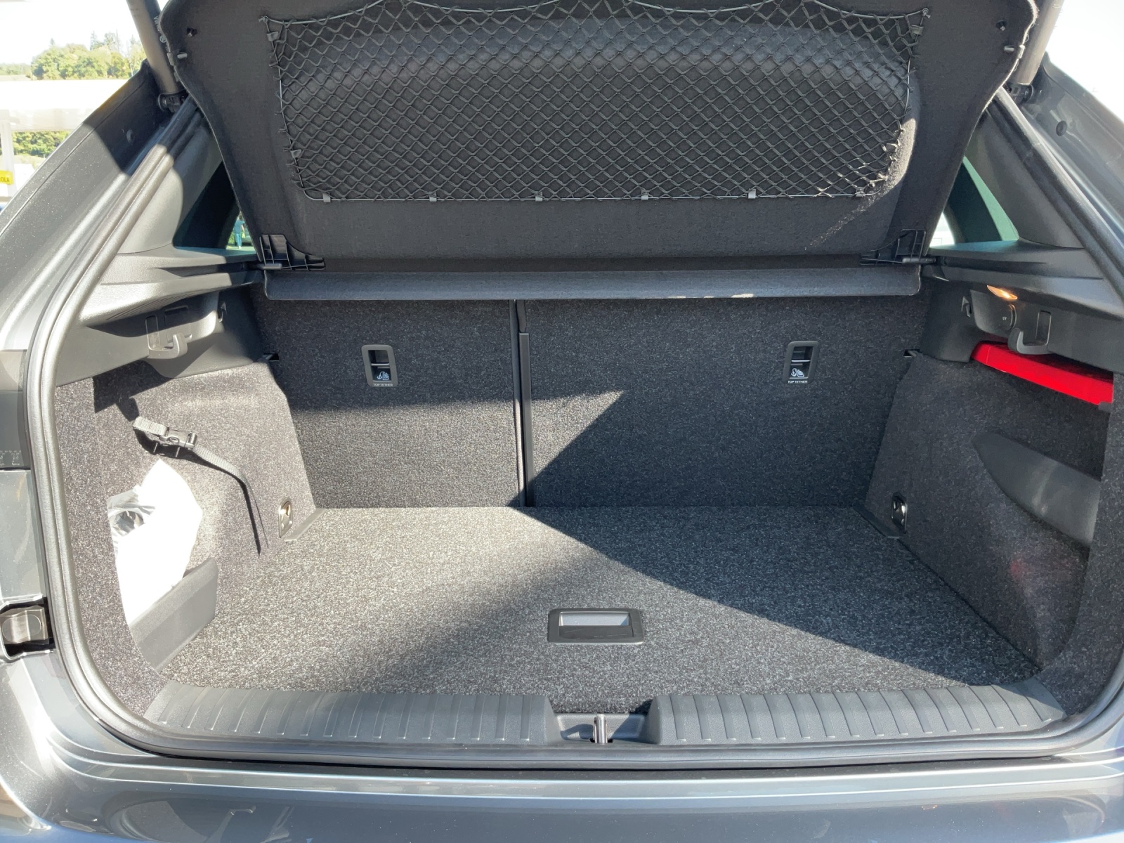 SKODA Kamiq 1.0 TSI Dynamic DSG-image-12