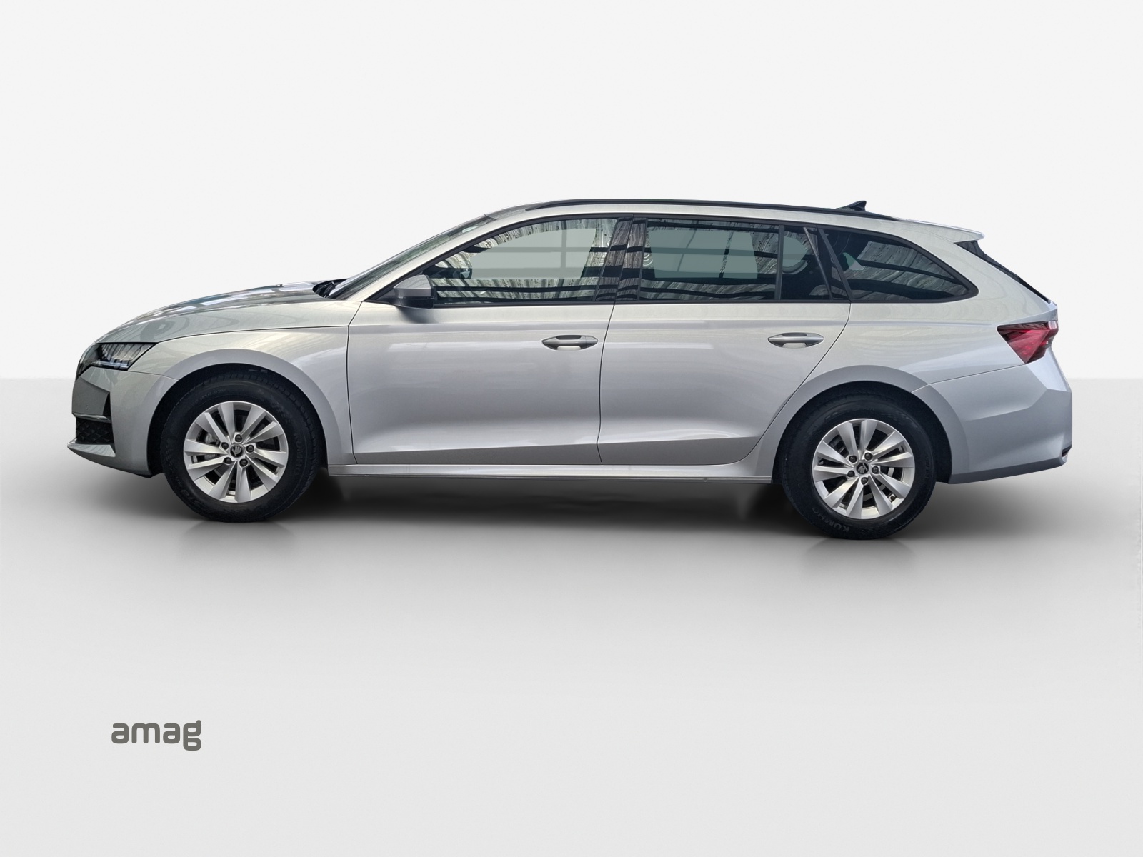 SKODA Octavia Combi 1.5 TSI mHEV DSG Dynamic-image-1