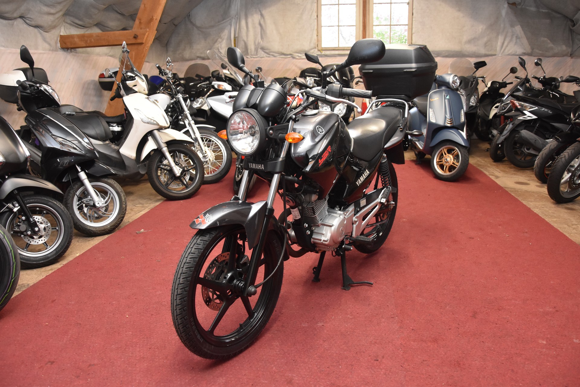 YAMAHA YBR 125