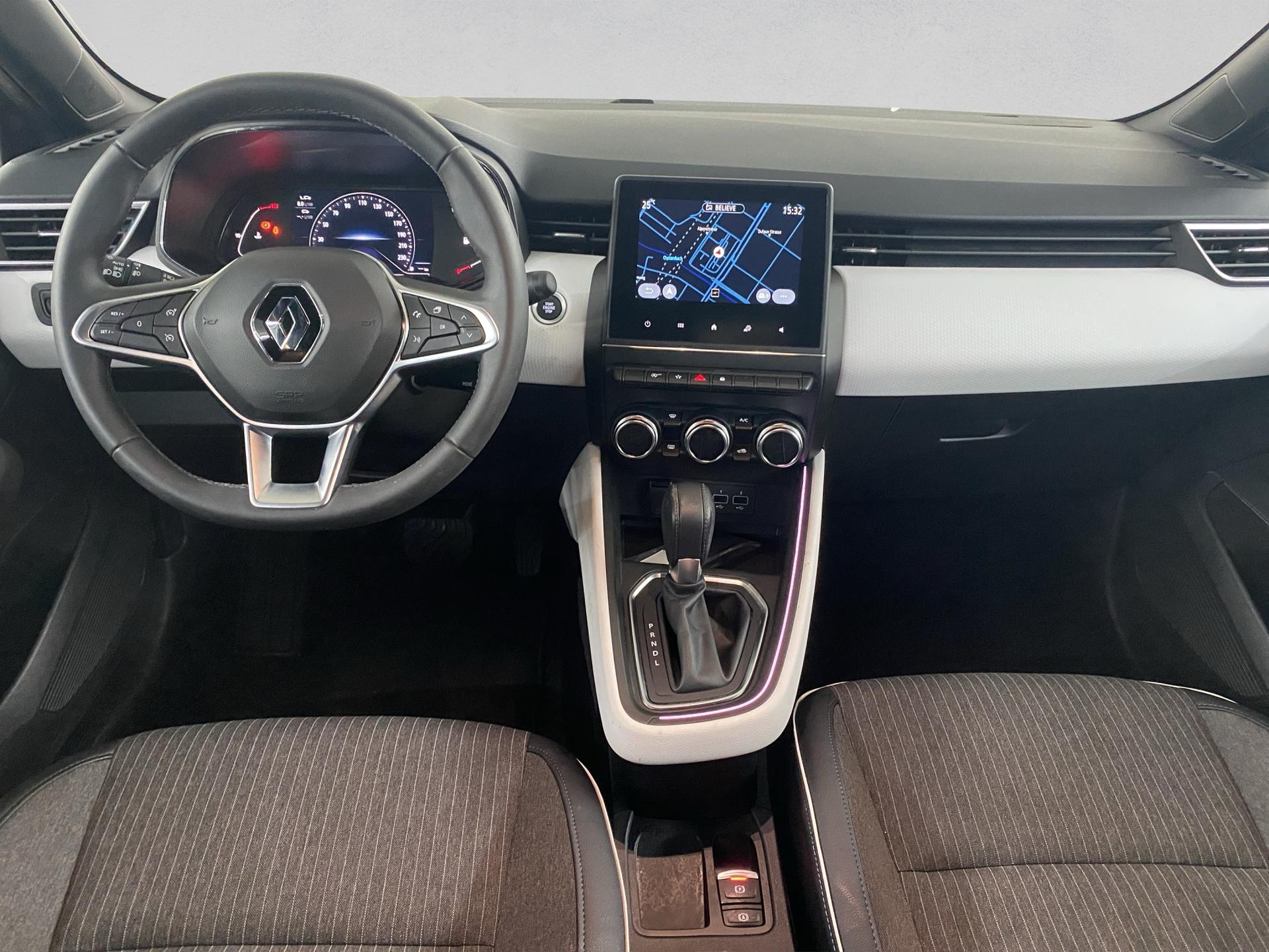 RENAULT Clio 1.0 Techno CVT-image-10
