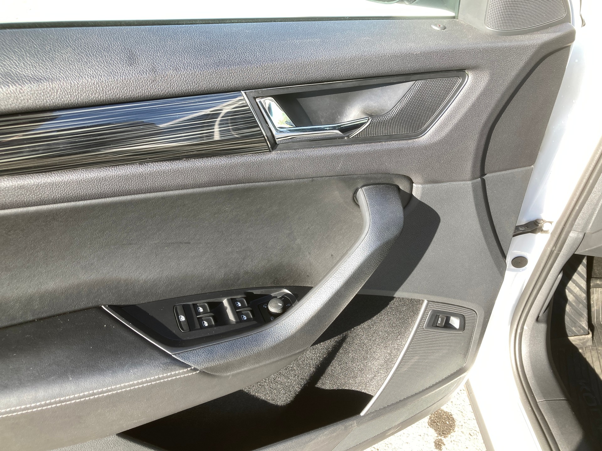 SKODA Kodiaq 2.0 TDI SCR Style 4x4 DSG mit Anhängerkupplung-image-10