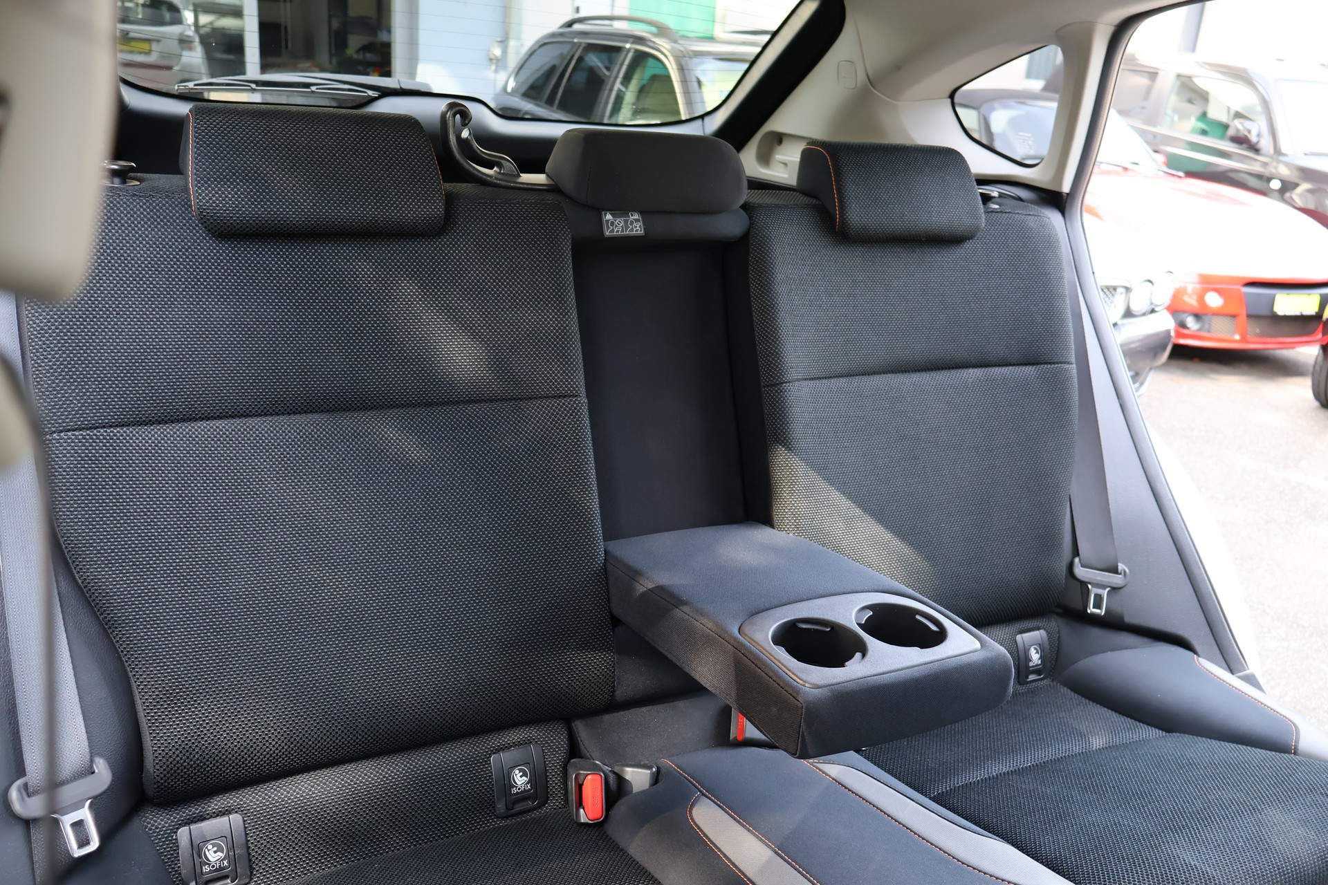 SUBARU XV 2.0D Swiss Three AWD-image-15