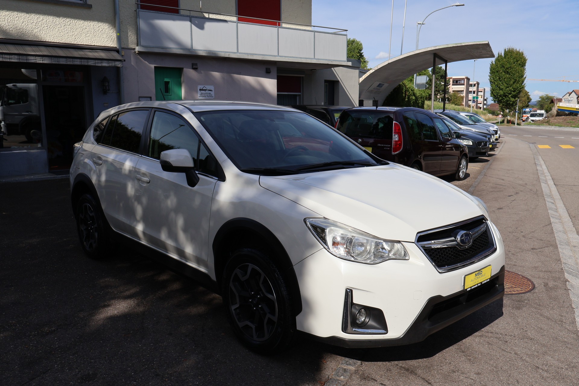 SUBARU XV 2.0D Swiss Three AWD-image-2