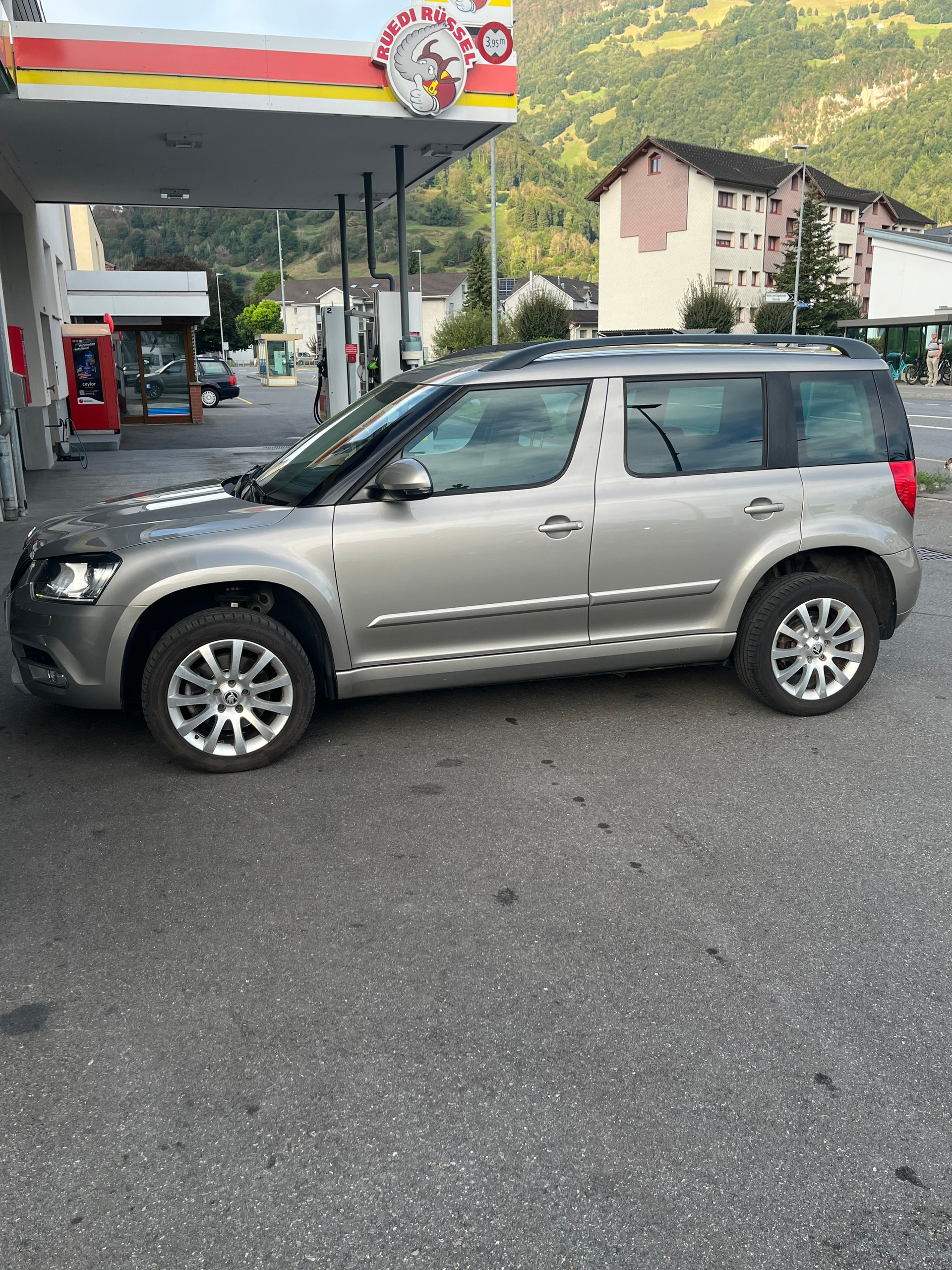 SKODA 2.0 TDI 170 Ambition 4x4 DSG-image-1