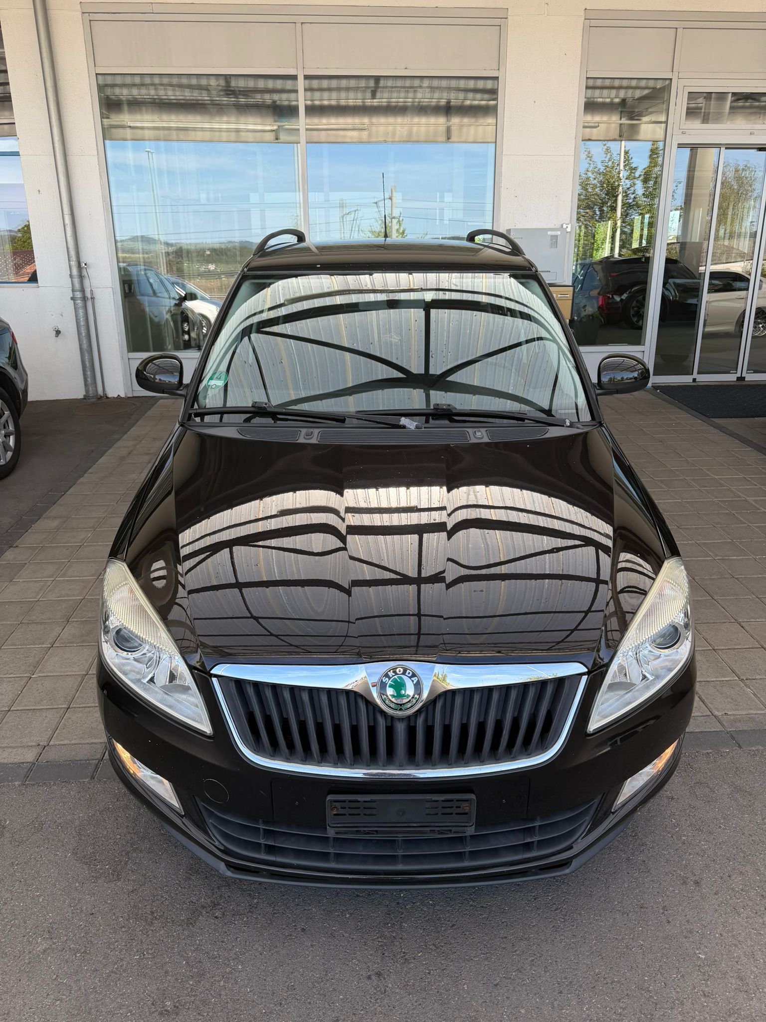 SKODA Fabia 1.2 TSI Classic-image-1
