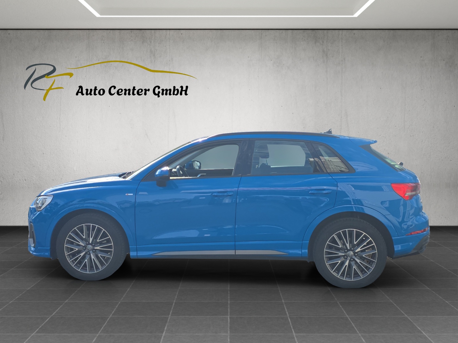AUDI Q3 40 TFSI S line quattro S-tronic-image-3