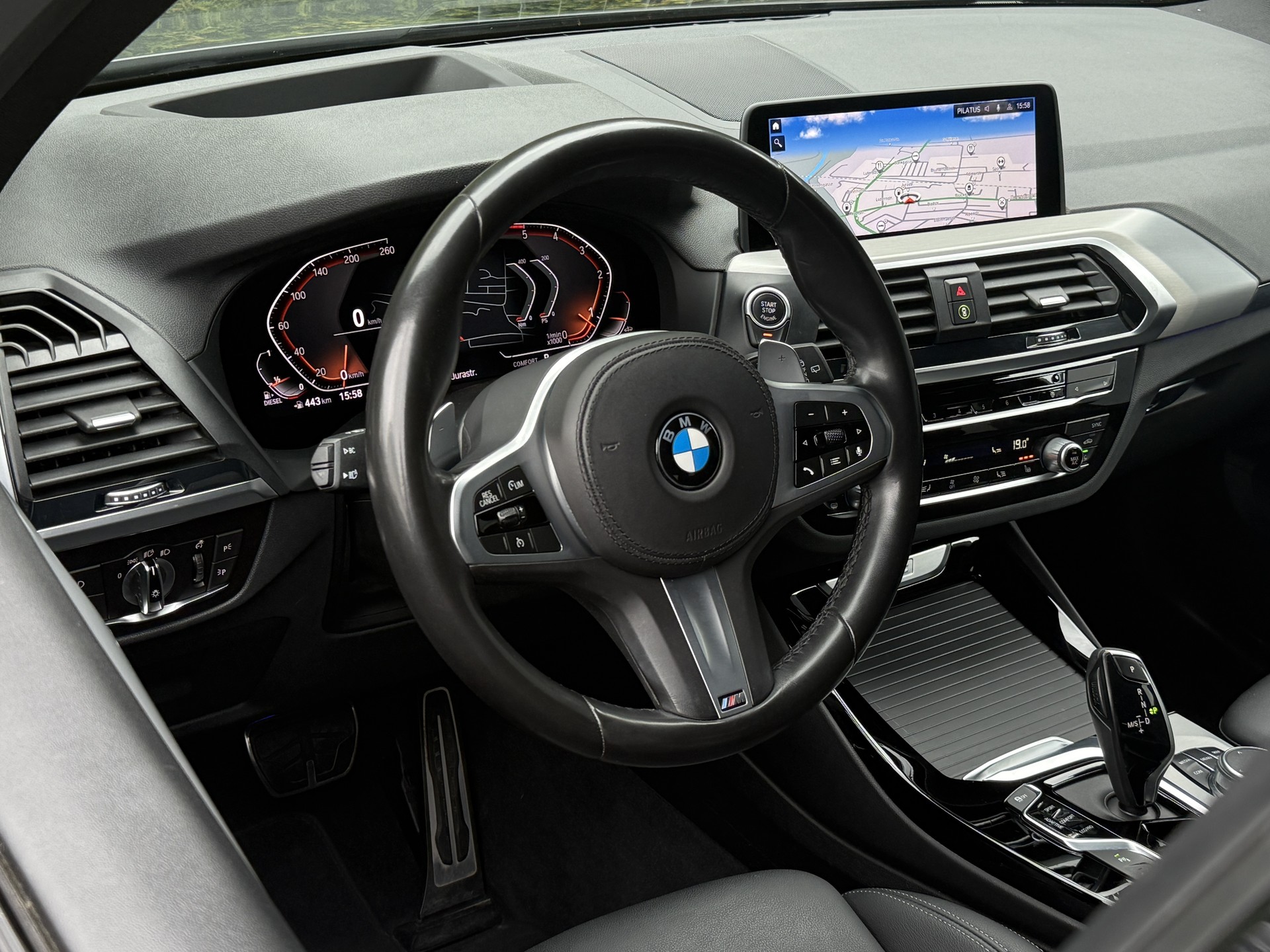 BMW X3 xDrive 20d M Sport Steptronic / Aus 1.Hand-image-16