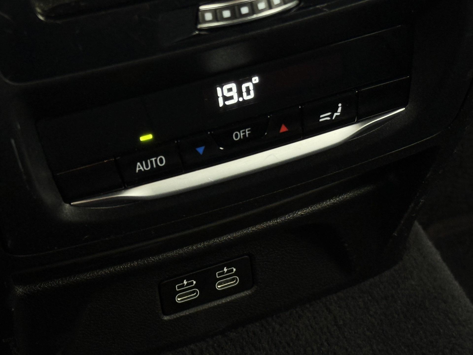 BMW X3 xDrive 20d M Sport Steptronic / Aus 1.Hand-image-21