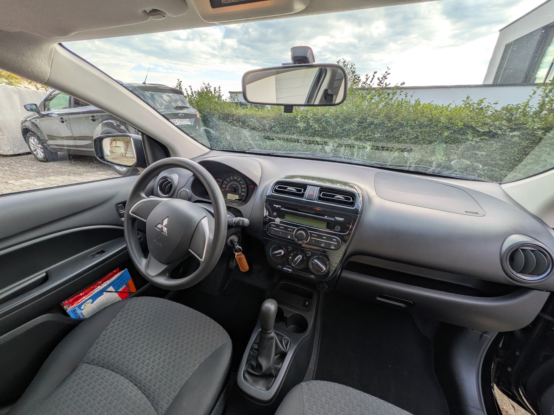 MITSUBISHI 1.0 MIVEC Pure-image-4