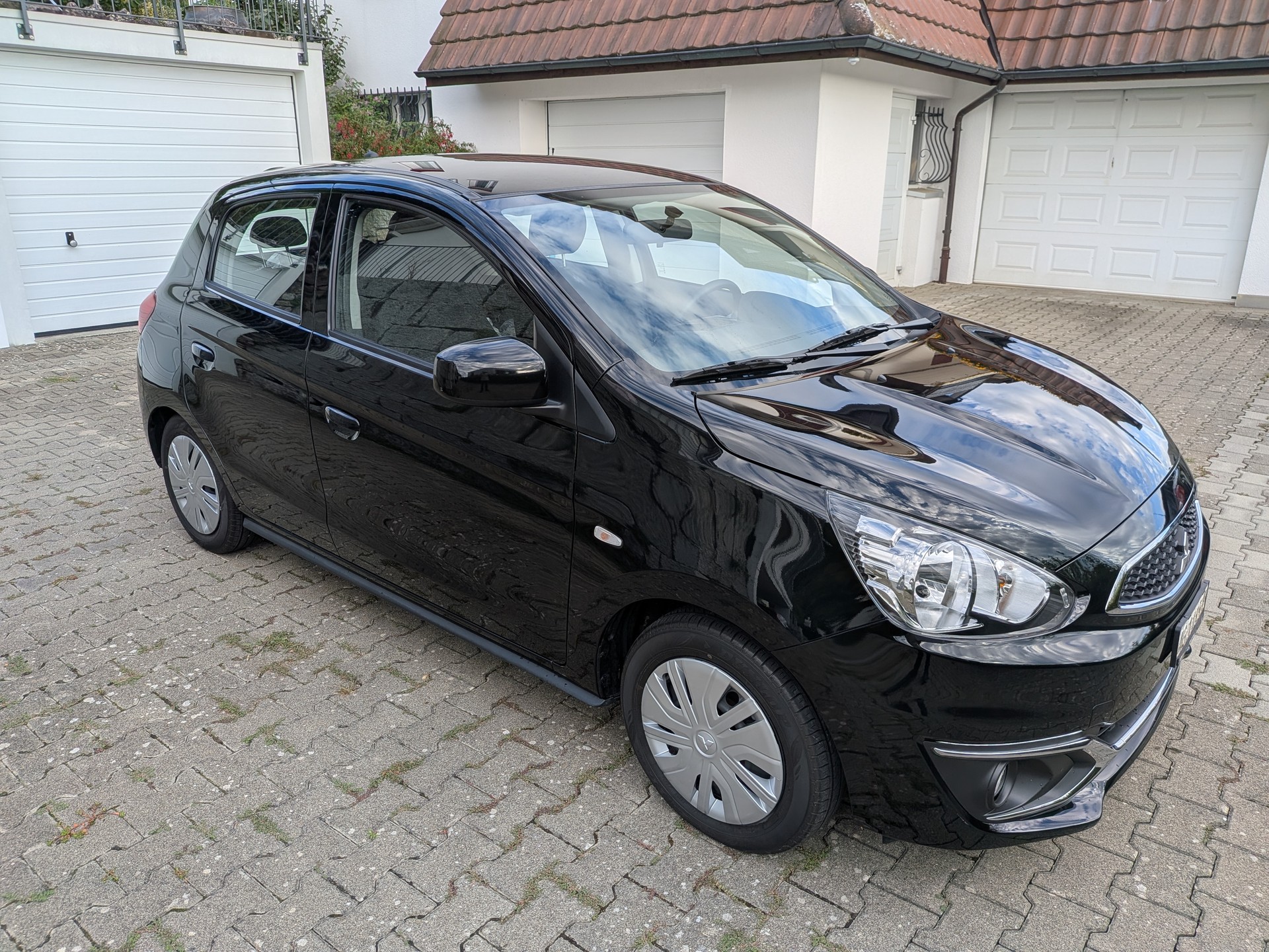 MITSUBISHI 1.0 MIVEC Pure