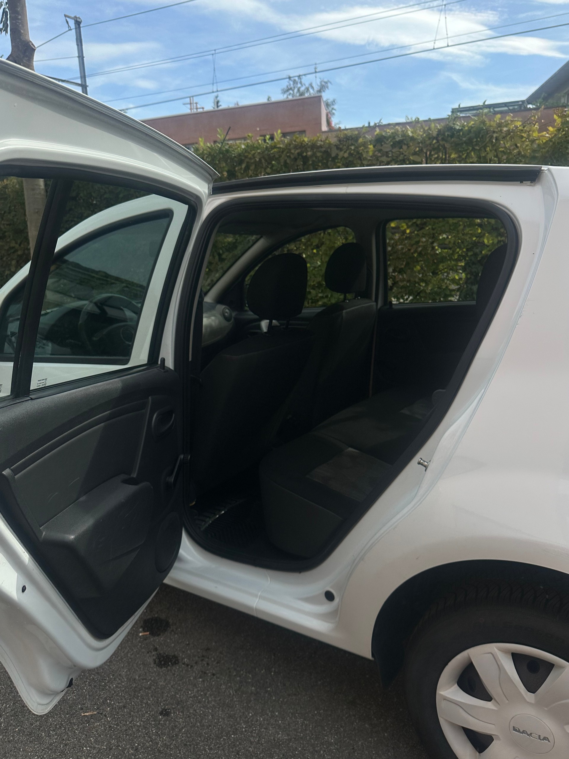DACIA 1.2-image-1