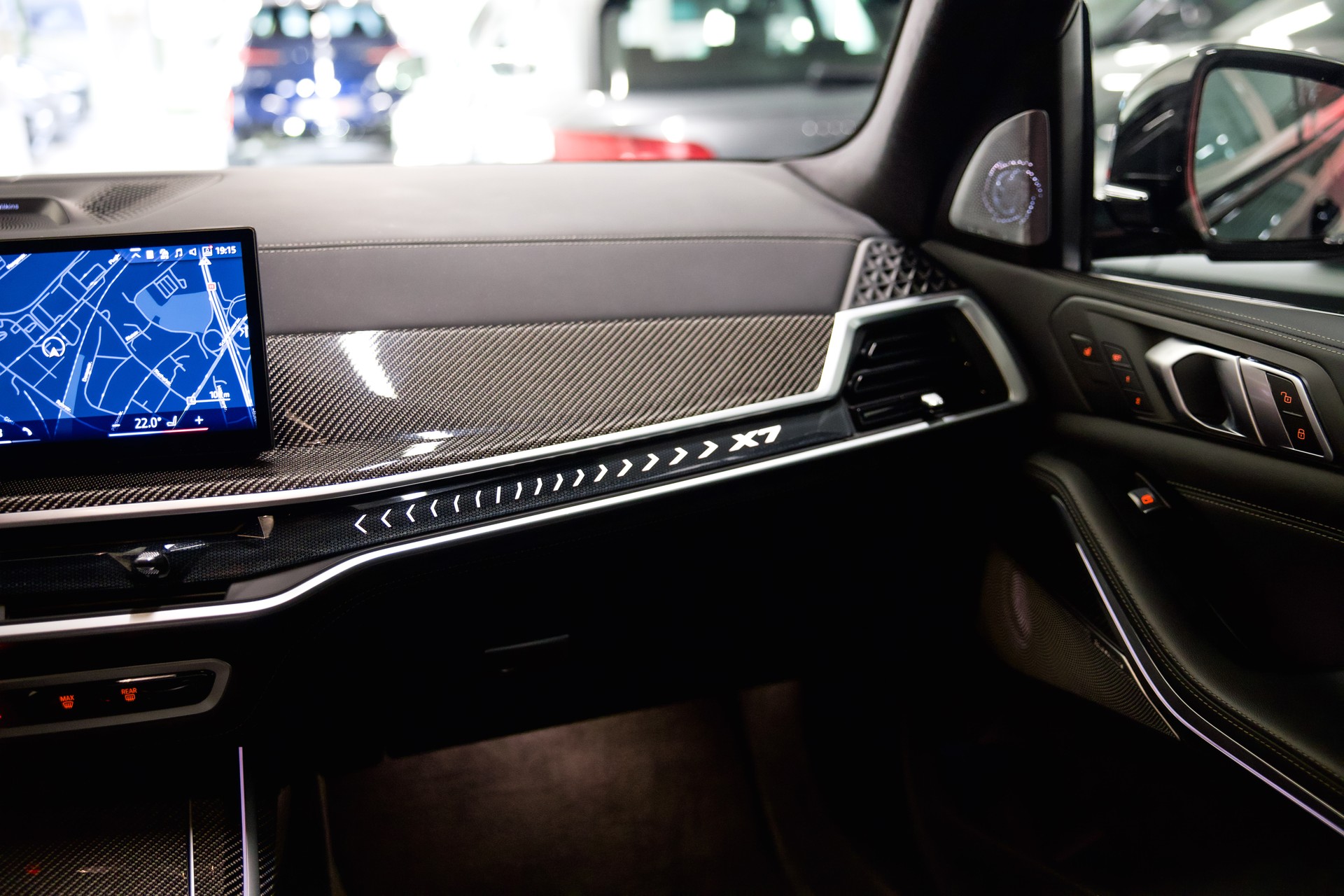 BMW X7 xDrive 48V 40d M Sport Pro Steptronic-image-29