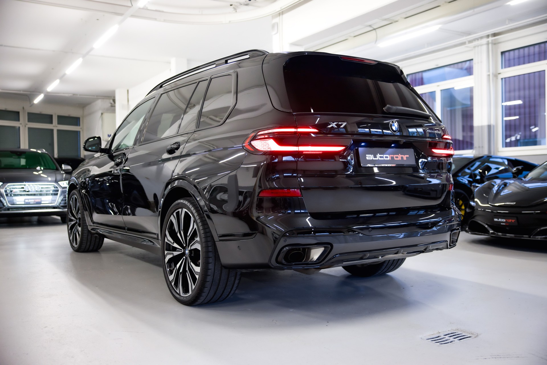 BMW X7 xDrive 48V 40d M Sport Pro Steptronic-image-6