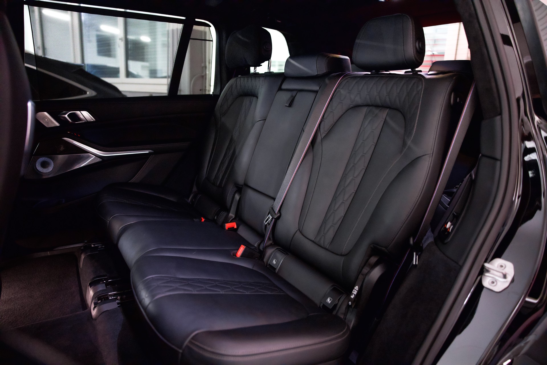 BMW X7 xDrive 48V 40d M Sport Pro Steptronic-image-24
