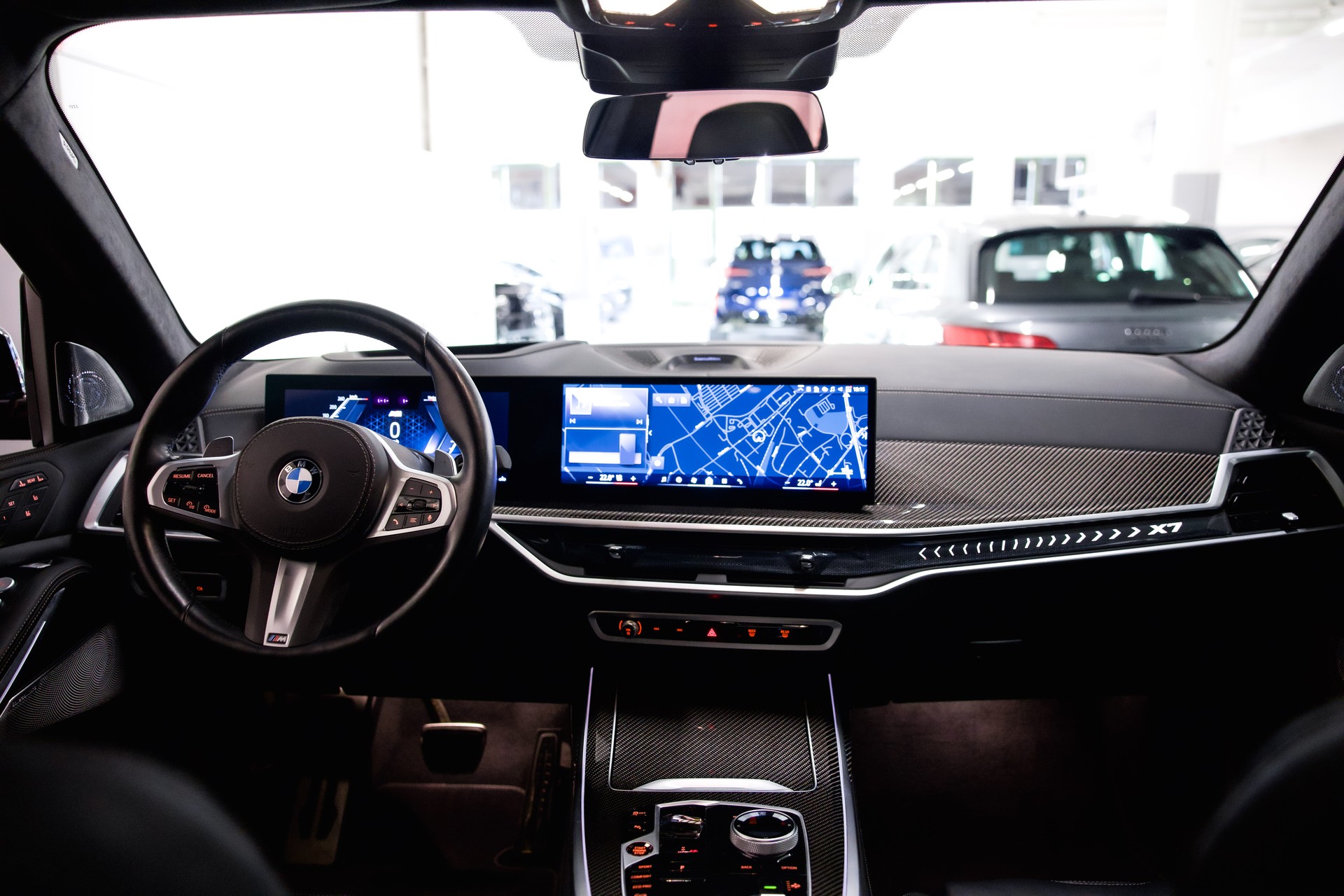 BMW X7 xDrive 48V 40d M Sport Pro Steptronic-image-17