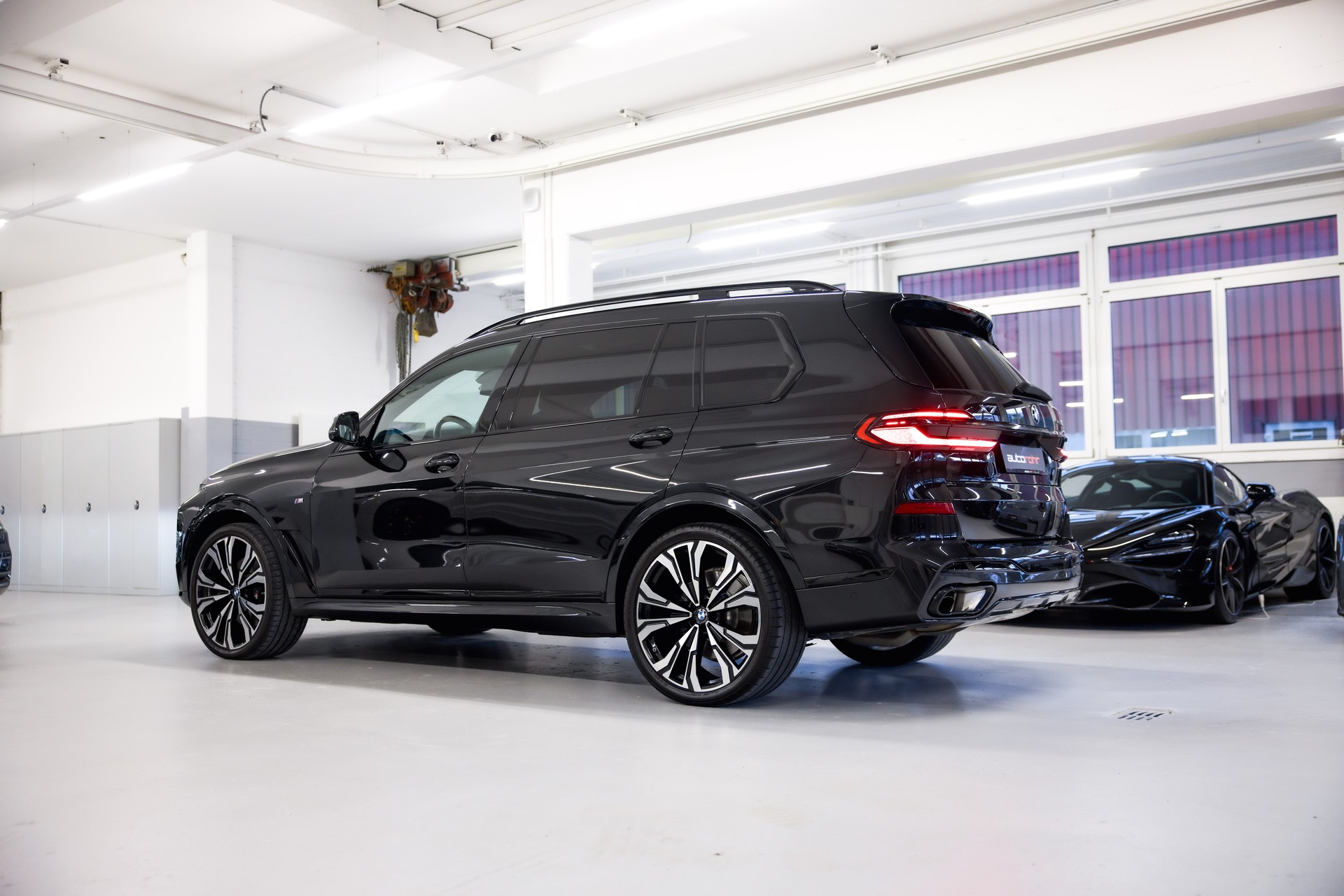 BMW X7 xDrive 48V 40d M Sport Pro Steptronic-image-7
