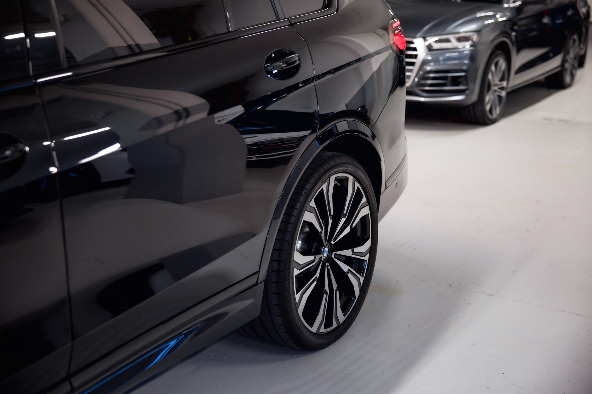 BMW X7 xDrive 48V 40d M Sport Pro Steptronic-image-16