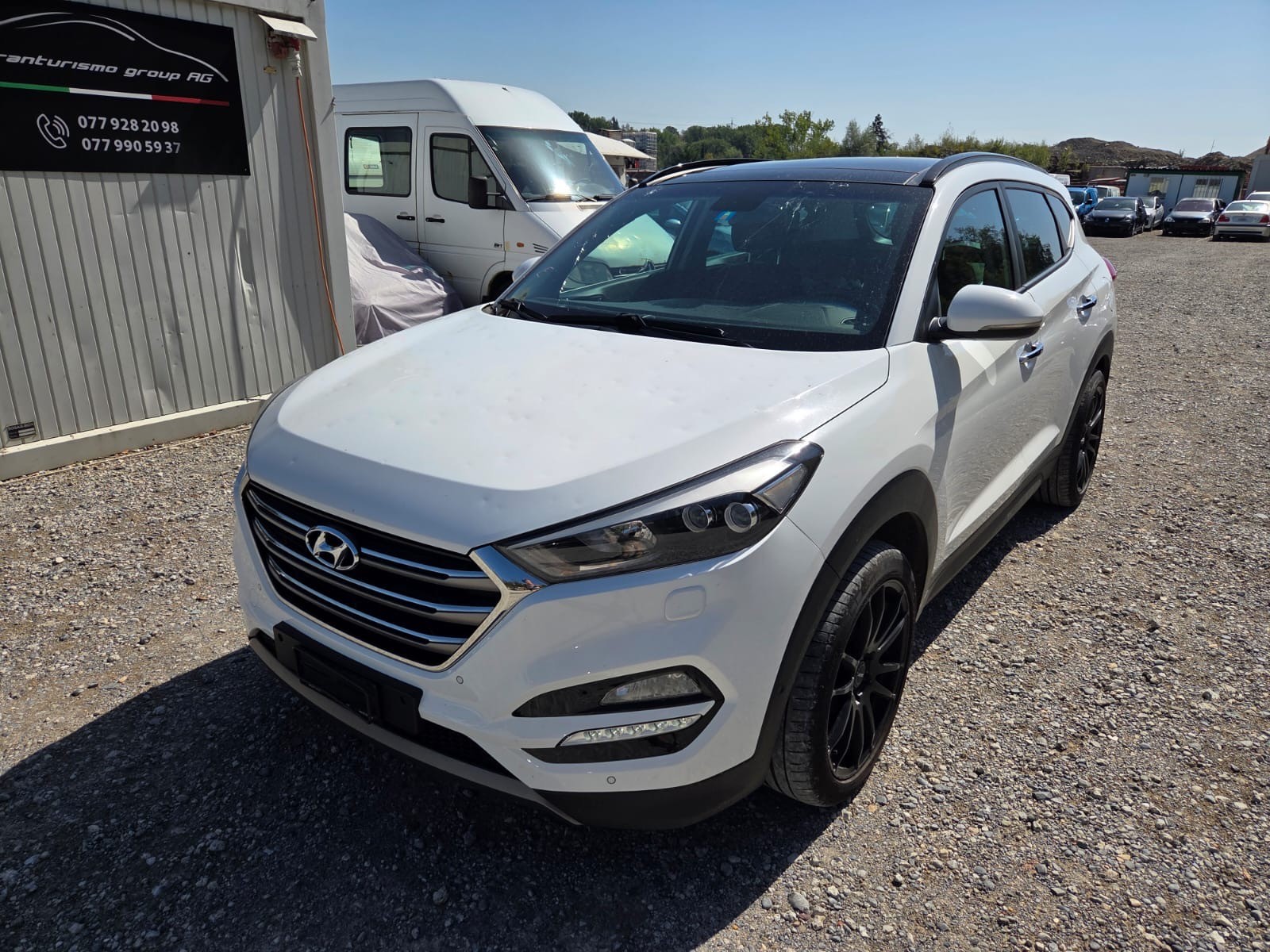 HYUNDAI Tucson 2.0 CRDI Vertex 4WD Automatic-image-1