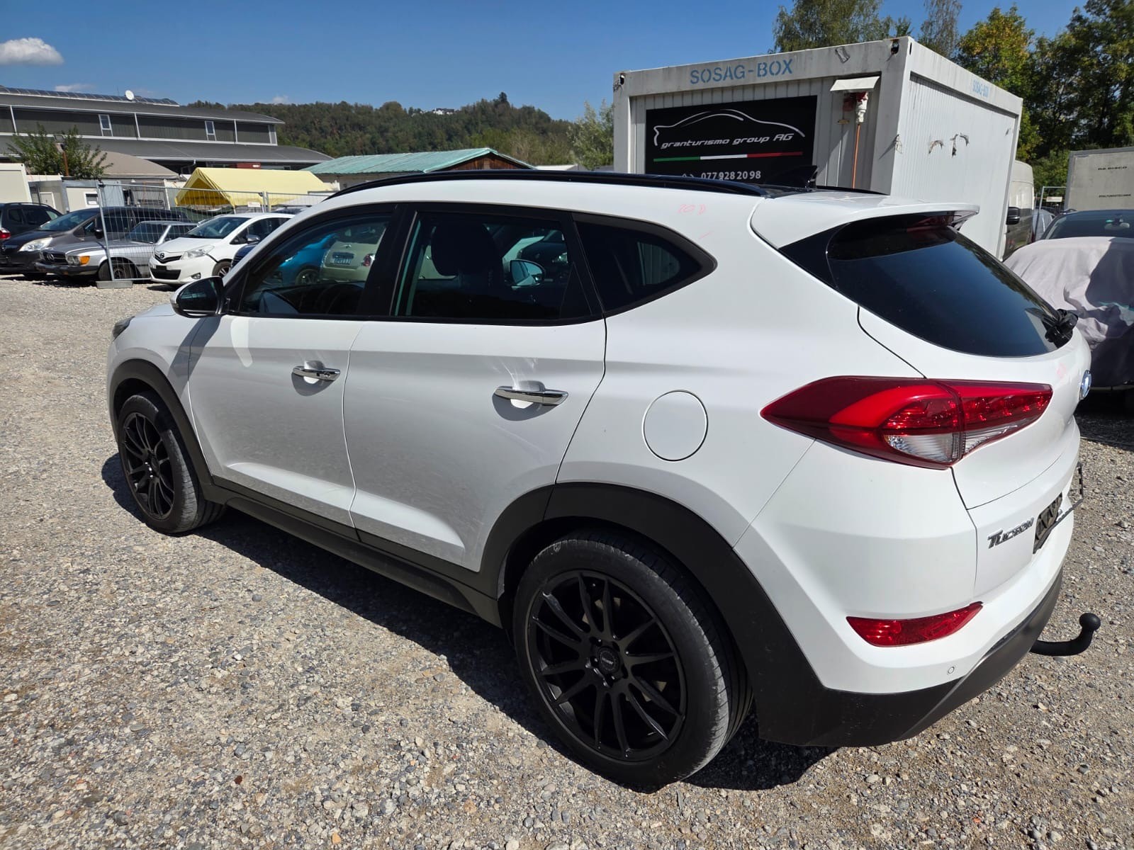 HYUNDAI Tucson 2.0 CRDI Vertex 4WD Automatic-image-5