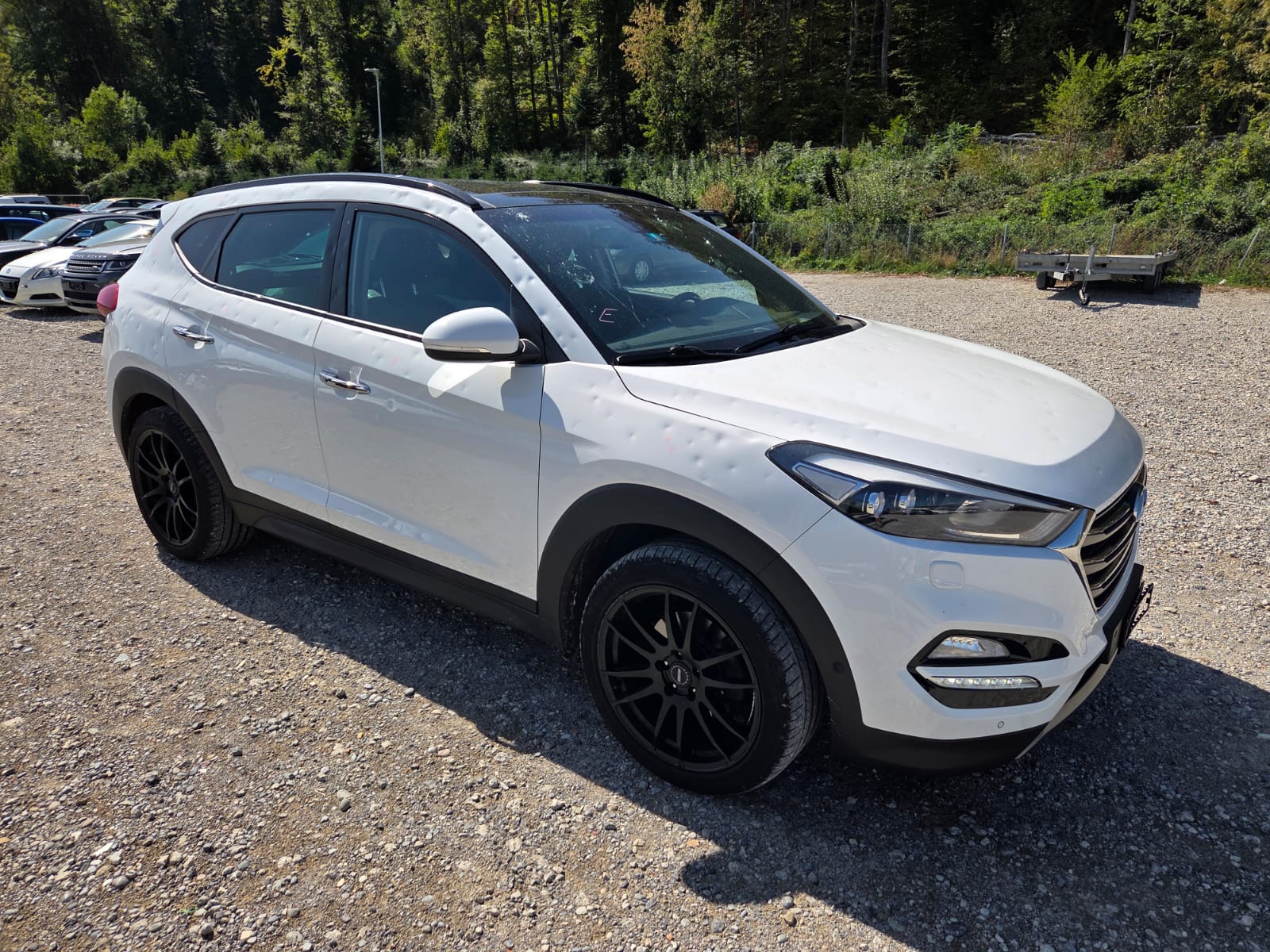 HYUNDAI Tucson 2.0 CRDI Vertex 4WD Automatic-image-3