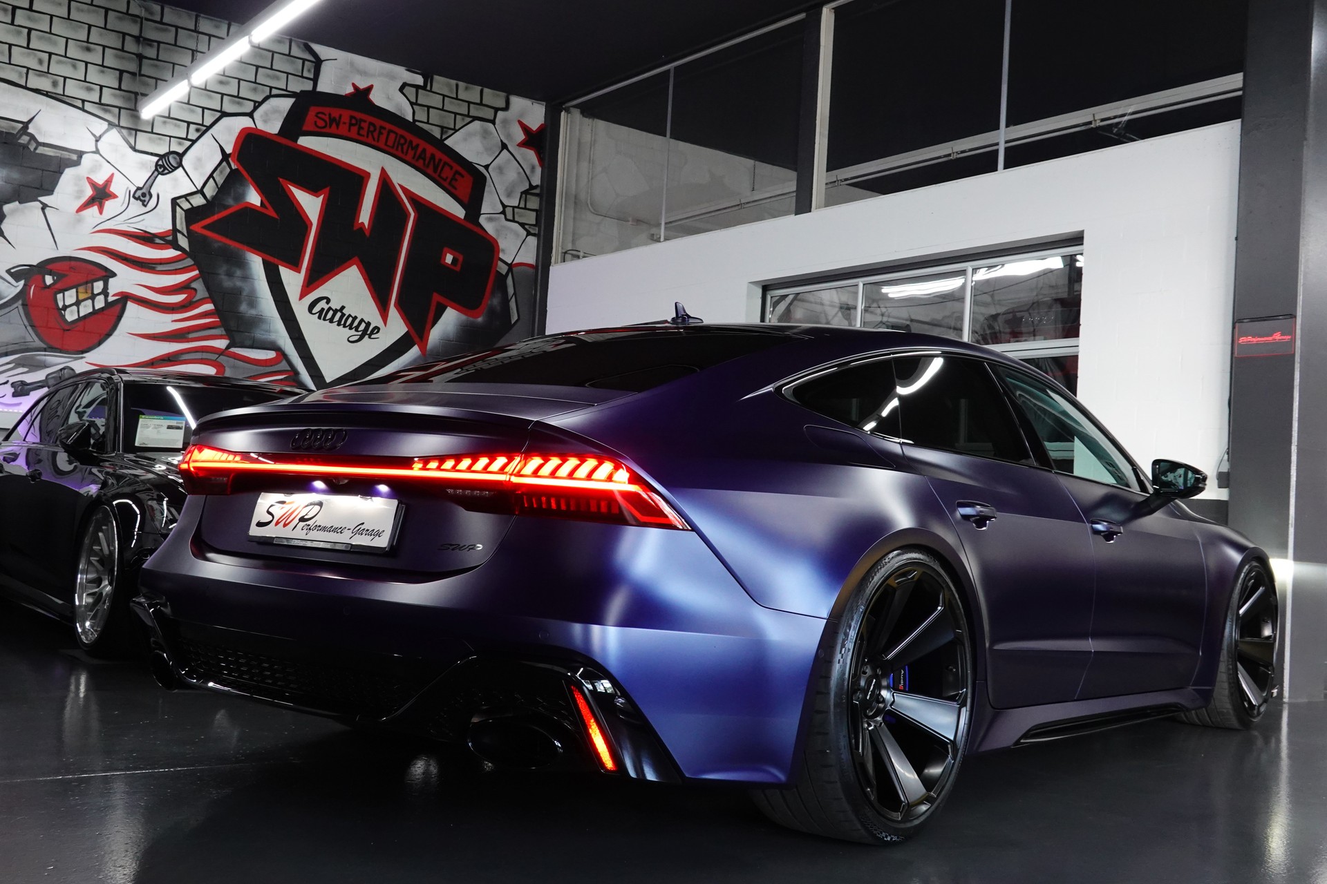 AUDI RS7 SPORTBACK MHEV CH-FZ EXCLUSIVE MATT. AB WERK-image-27