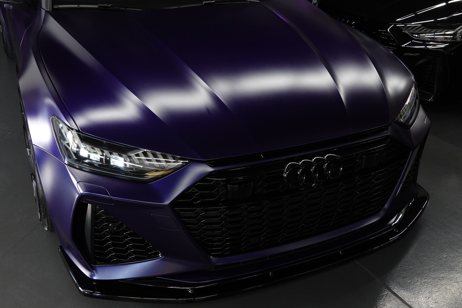 AUDI RS7 SPORTBACK MHEV CH-FZ EXCLUSIVE MATT. AB WERK-image-19
