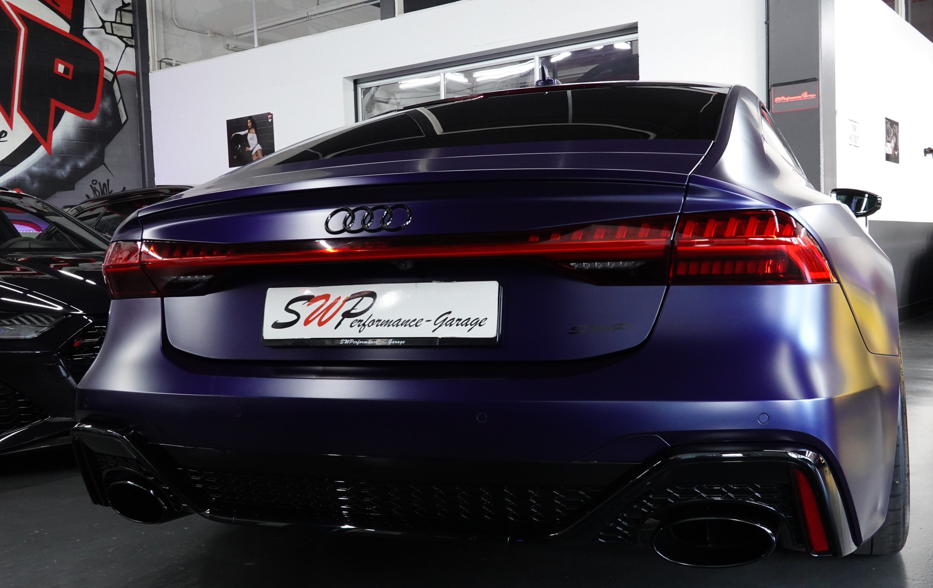AUDI RS7 SPORTBACK MHEV CH-FZ EXCLUSIVE MATT. AB WERK-image-30