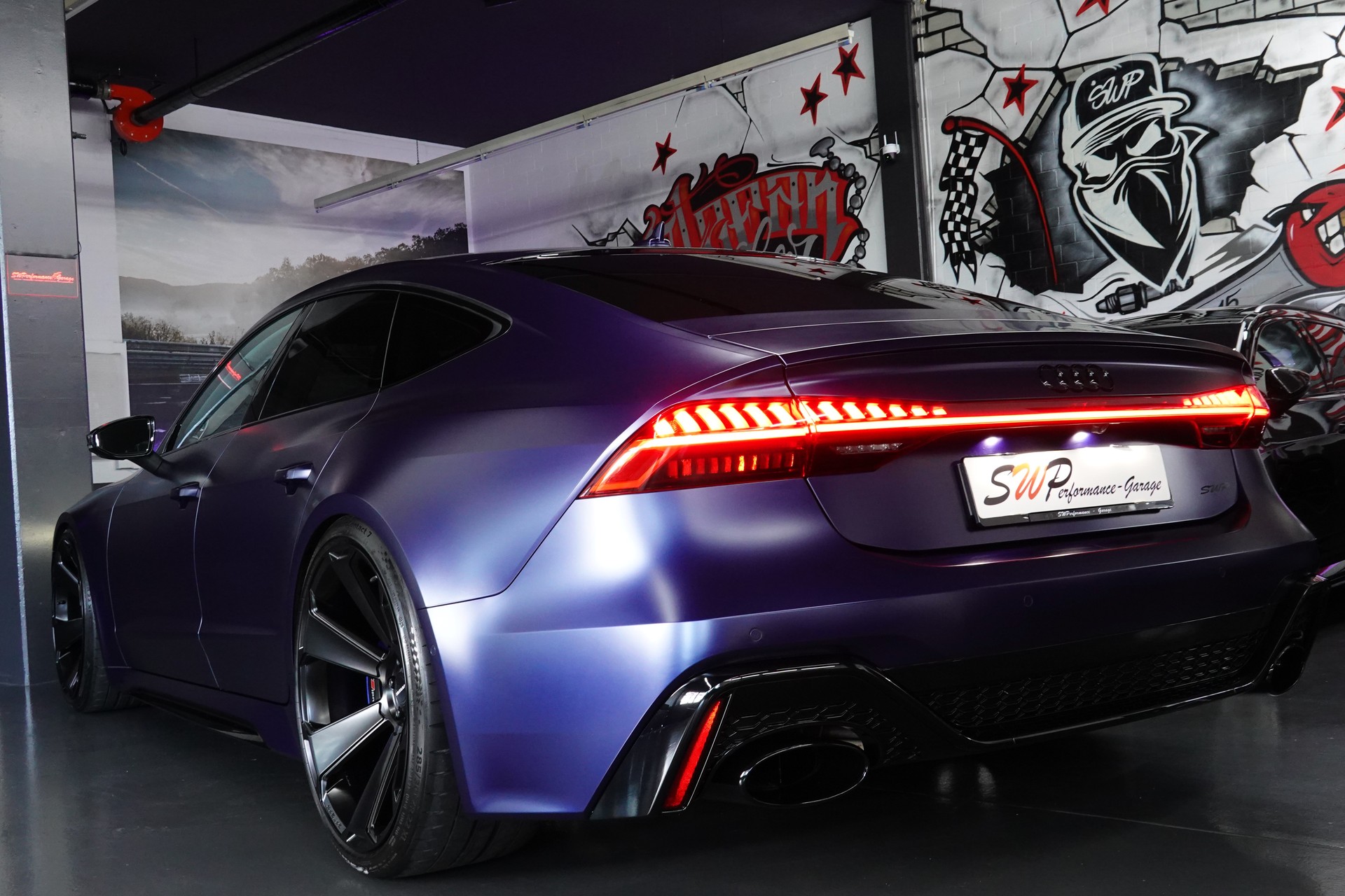 AUDI RS7 SPORTBACK MHEV CH-FZ EXCLUSIVE MATT. AB WERK-image-15