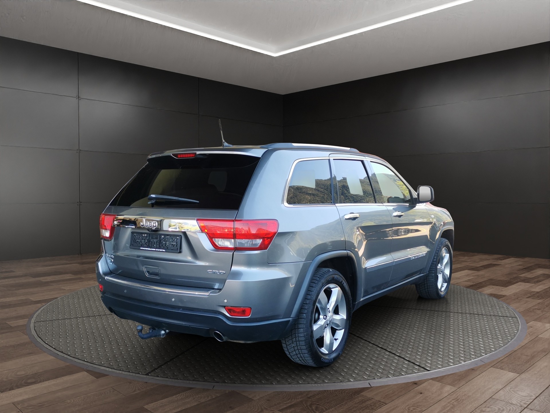 JEEP Grand Cherokee 3.0 CRD Overland Automatic-image-5