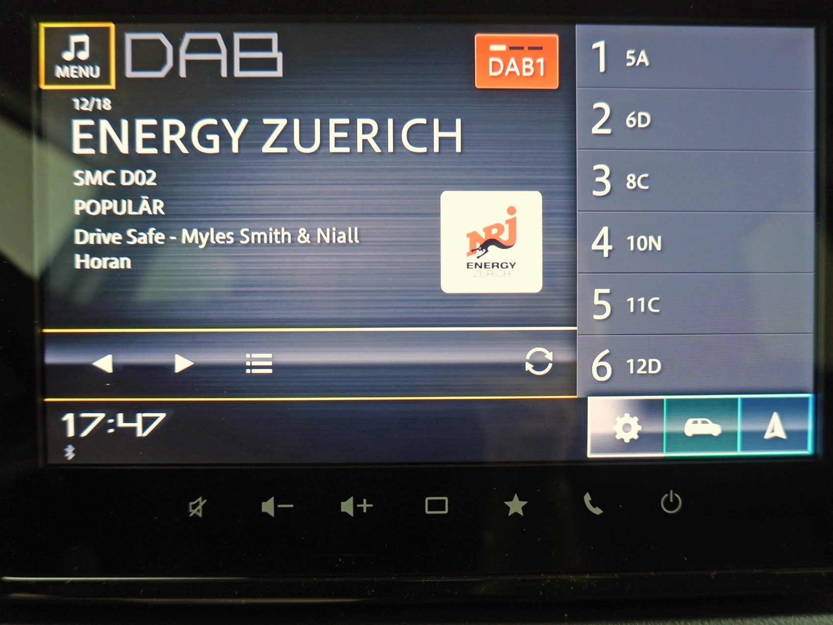 SUZUKI Swift 1.2 Piz Sulai Top Hybrid 4x4-image-17
