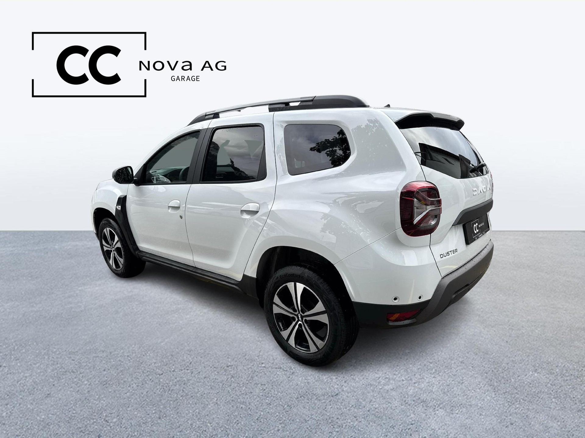 DACIA Duster 1.3 TCe 150 Journey+ 4WD-image-4