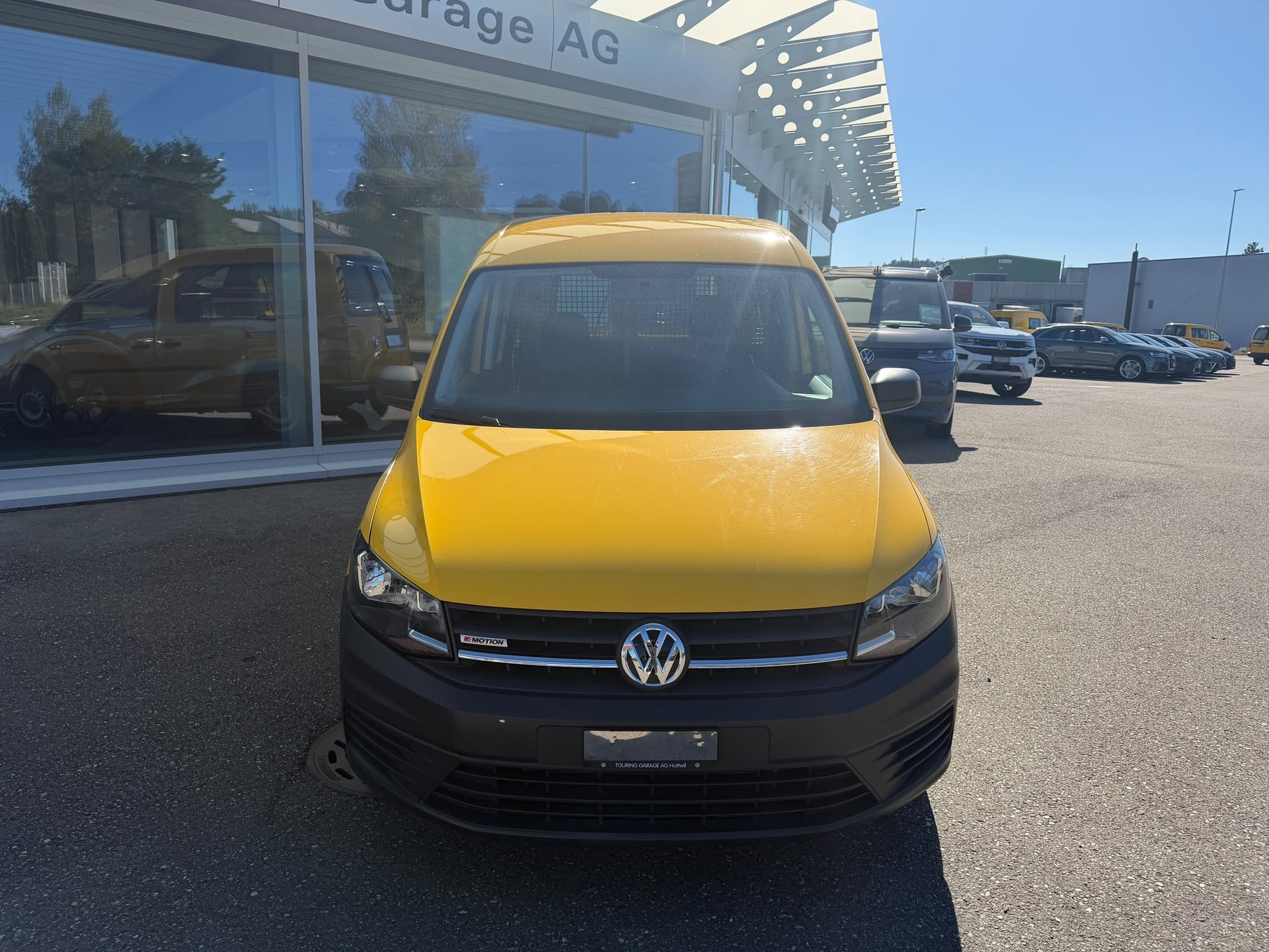 VW Caddy 2.0TDI 4Motion BlueMotion Technology 4x4 Handschaltung-image-7
