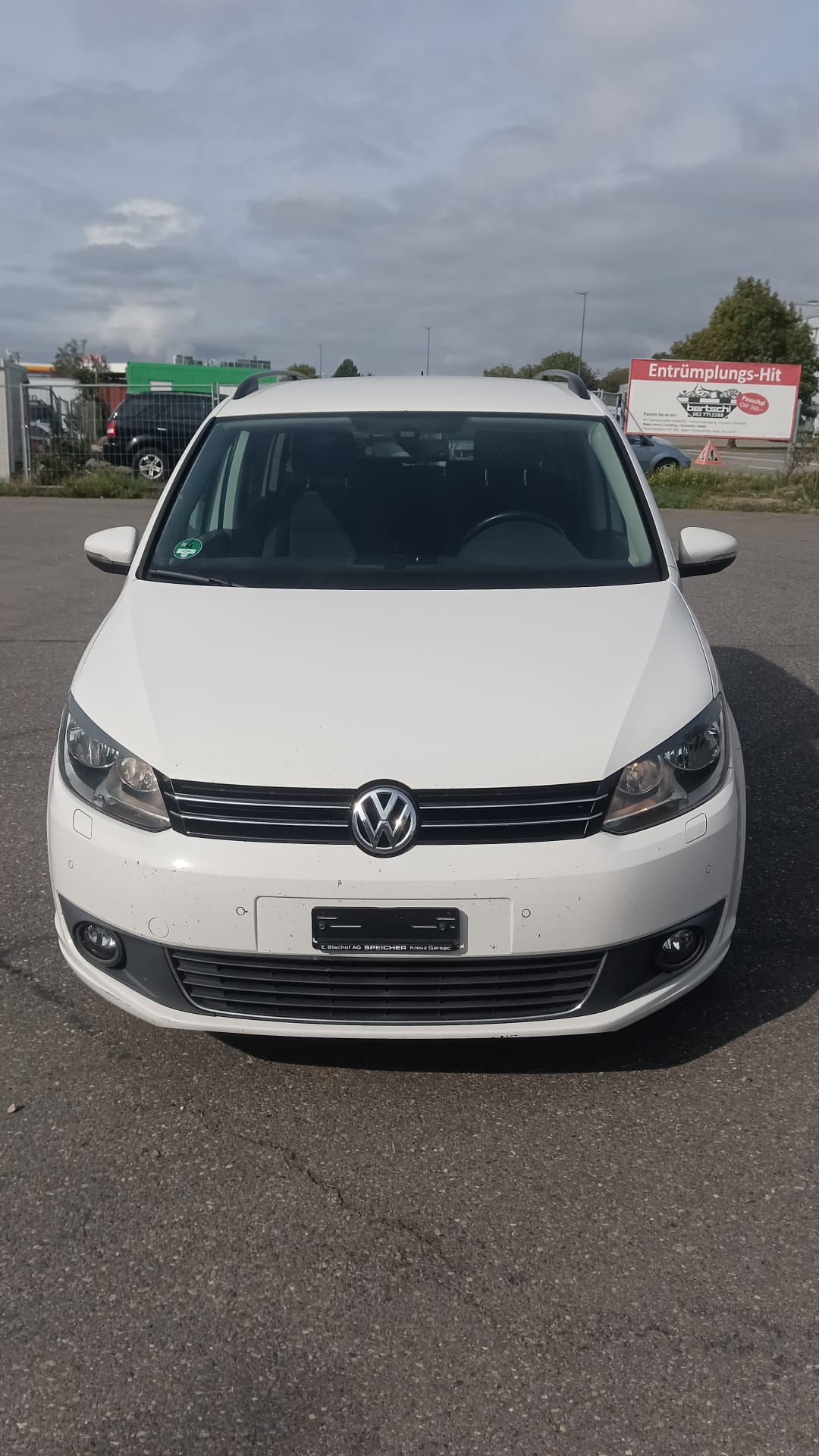 VW Touran 2.0 TDI BlueMotion Technology Highline-image-0