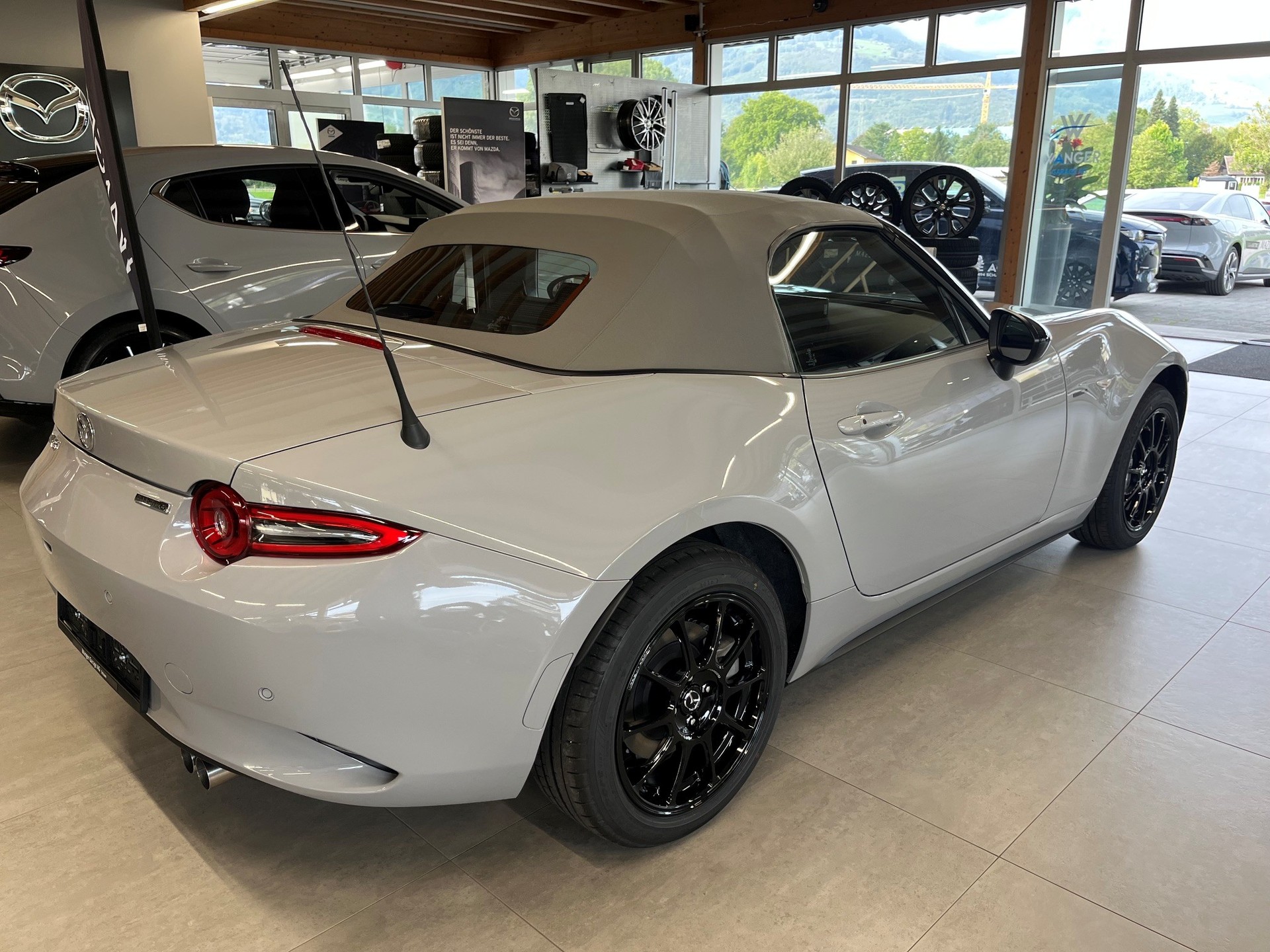 MAZDA 1.5L SKYACTIV-G 136 6MT RWD Yakudo-image-2