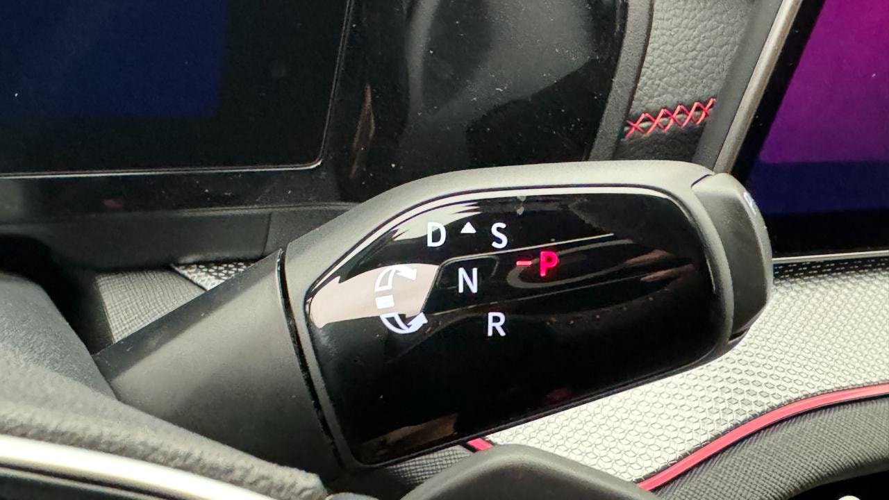 SKODA Kodiaq 2.0 TSI RS 4x4-image-11