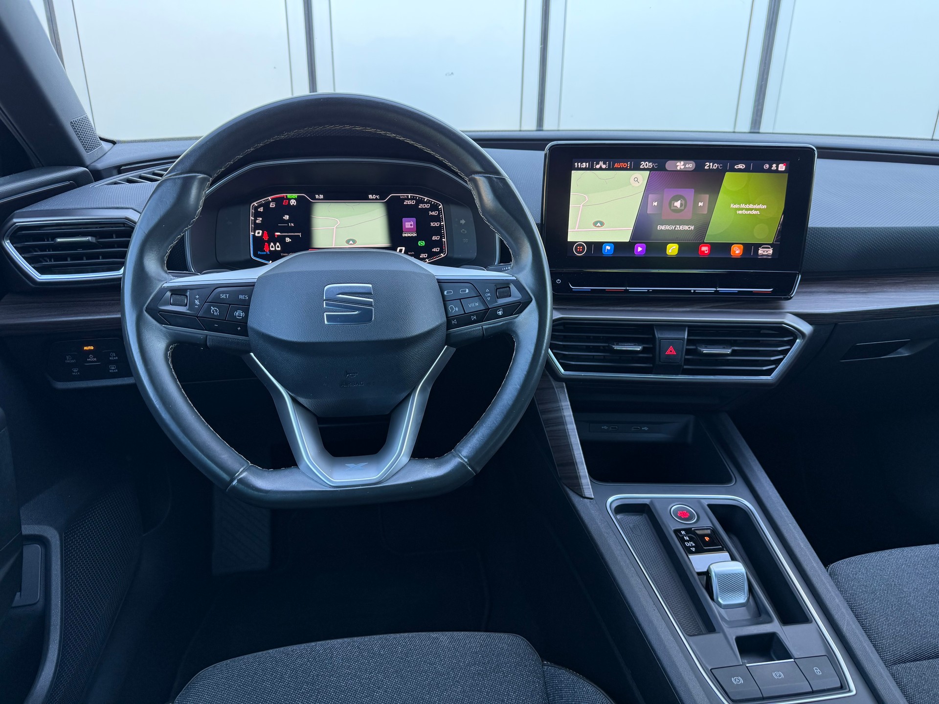SEAT Leon 1.4 eHybrid pHEV DSG FR-image-6