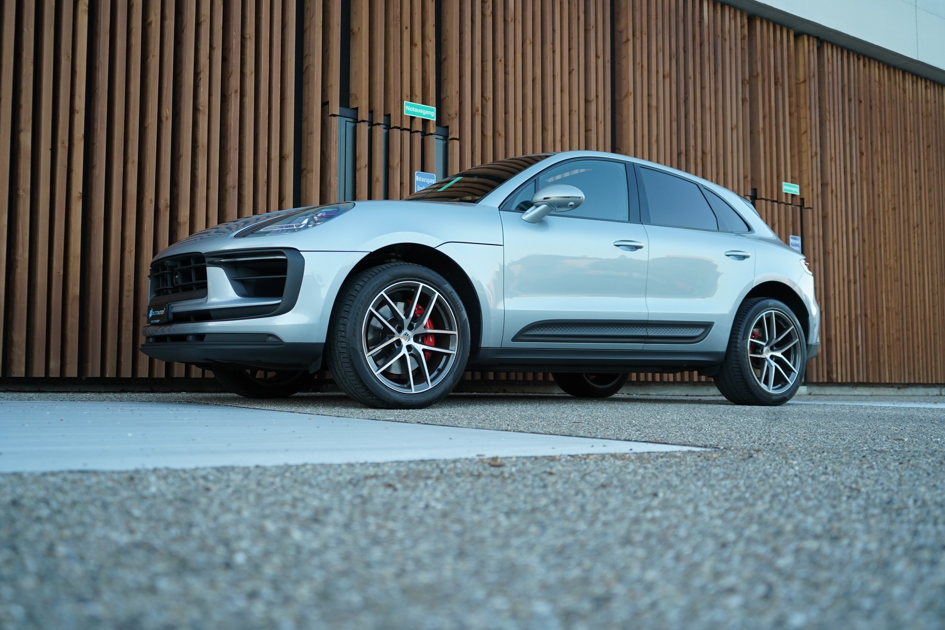 PORSCHE MACAN S PDK l 380 PS-image-6